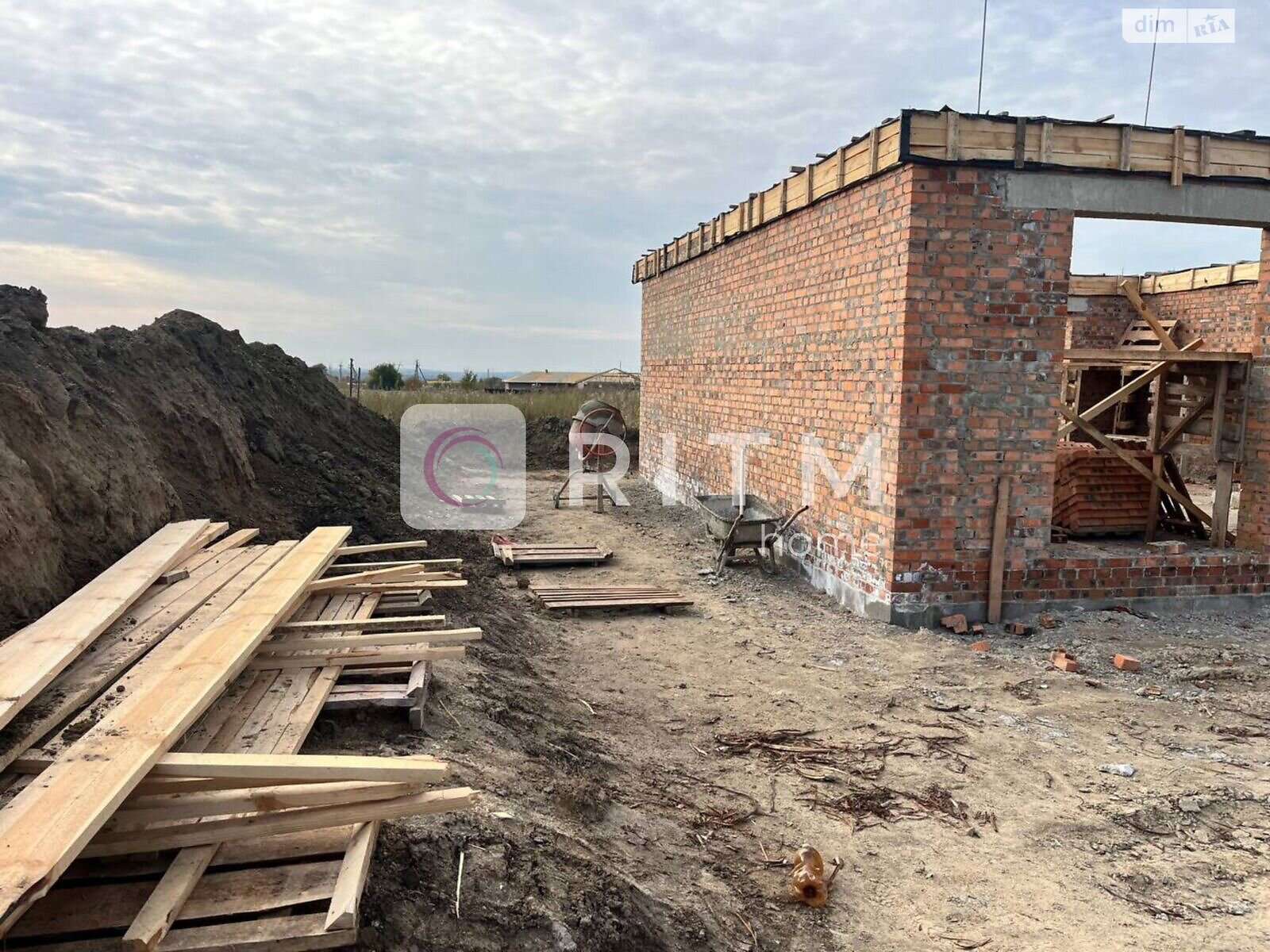 одноэтажный дуплекс, 60.83 кв. м, кирпич. Продажа в Струмовке фото 1