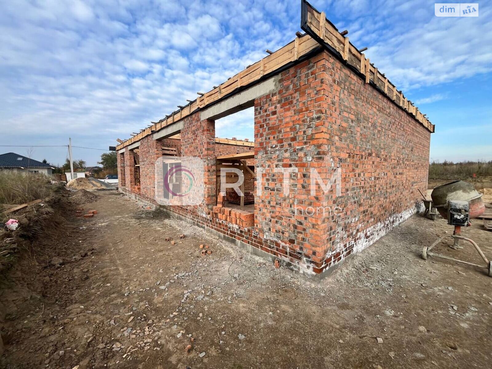 одноэтажный дуплекс, 60.83 кв. м, кирпич. Продажа в Струмовке фото 1