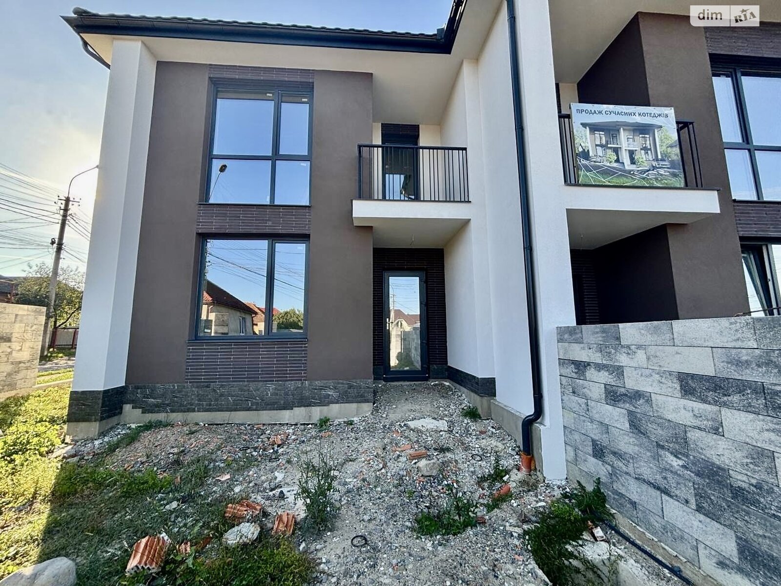 двоповерховий дуплекс, 145 кв. м, цегла. Продаж в Сваляві, район Свалява фото 1 двоповерховий дуплекс, 145 кв. м, цегла. Продаж в Сваляві, район Свалява фото 1