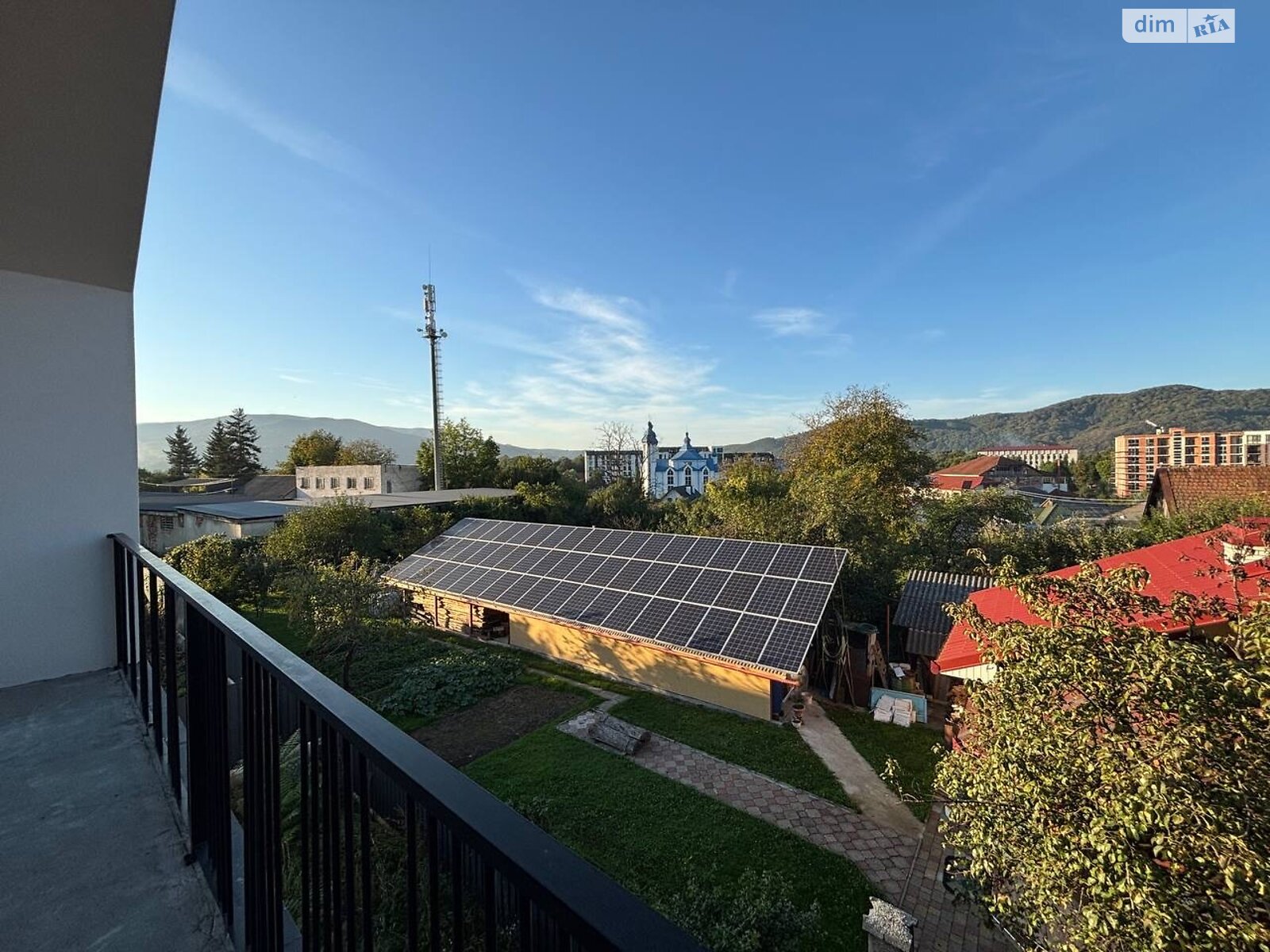 двухэтажный дуплекс, 145 кв. м, кирпич. Продажа в Сваляве район Свалява фото 1 двухэтажный дуплекс, 145 кв. м, кирпич. Продажа в Сваляве район Свалява фото 1