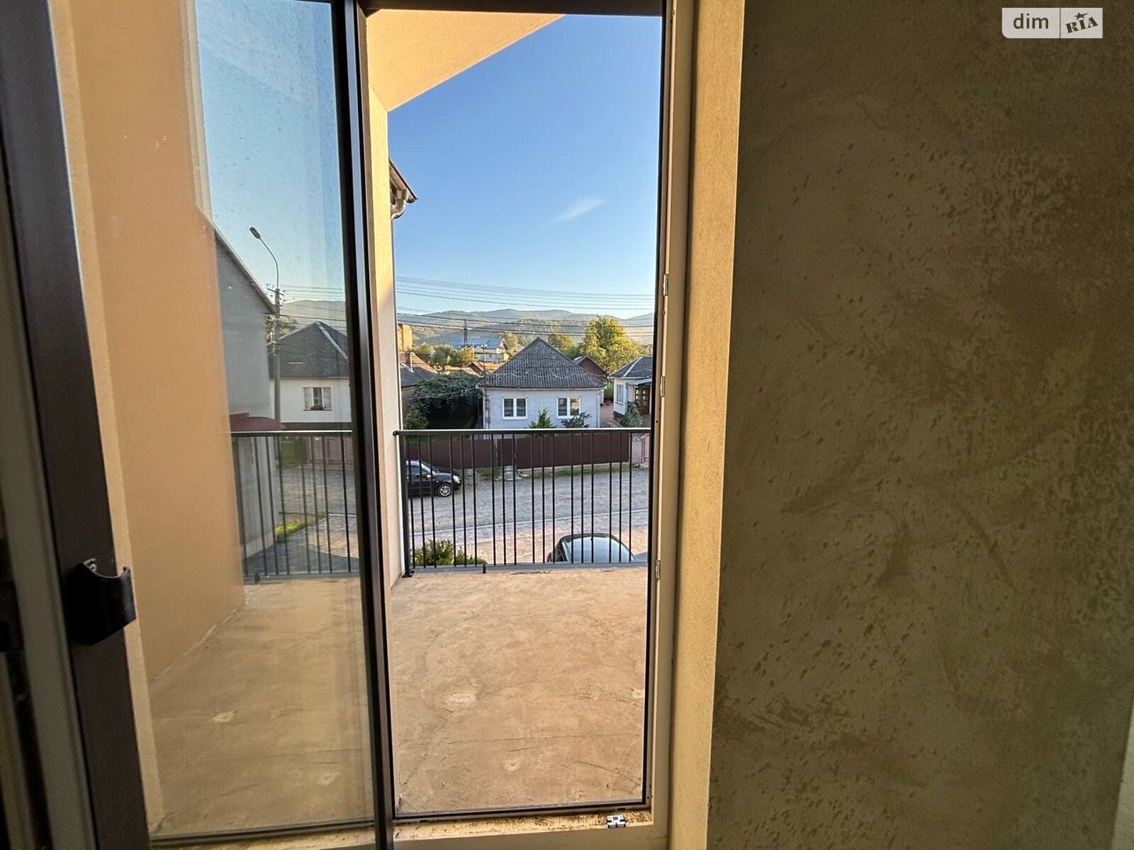 двухэтажный дуплекс, 145 кв. м, кирпич. Продажа в Сваляве район Свалява фото 1 двухэтажный дуплекс, 145 кв. м, кирпич. Продажа в Сваляве район Свалява фото 1