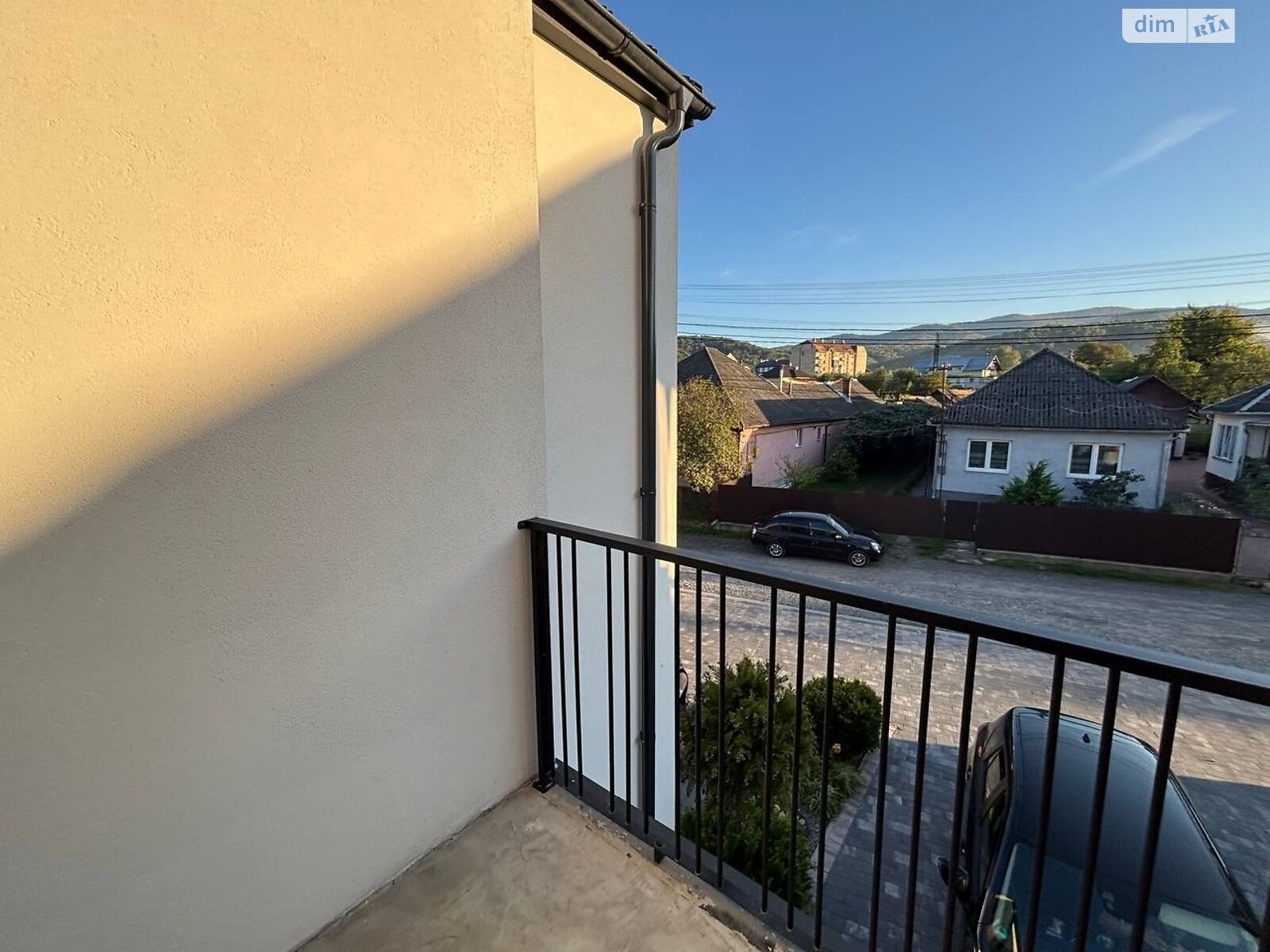 двухэтажный дуплекс, 145 кв. м, кирпич. Продажа в Сваляве район Свалява фото 1 двухэтажный дуплекс, 145 кв. м, кирпич. Продажа в Сваляве район Свалява фото 1