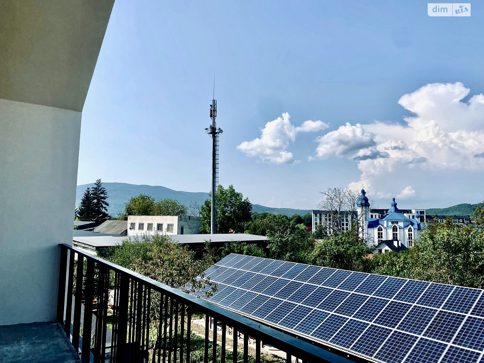 двухэтажный дуплекс, 145 кв. м, кирпич. Продажа в Сваляве район Свалява фото 1 двухэтажный дуплекс, 145 кв. м, кирпич. Продажа в Сваляве район Свалява фото 1