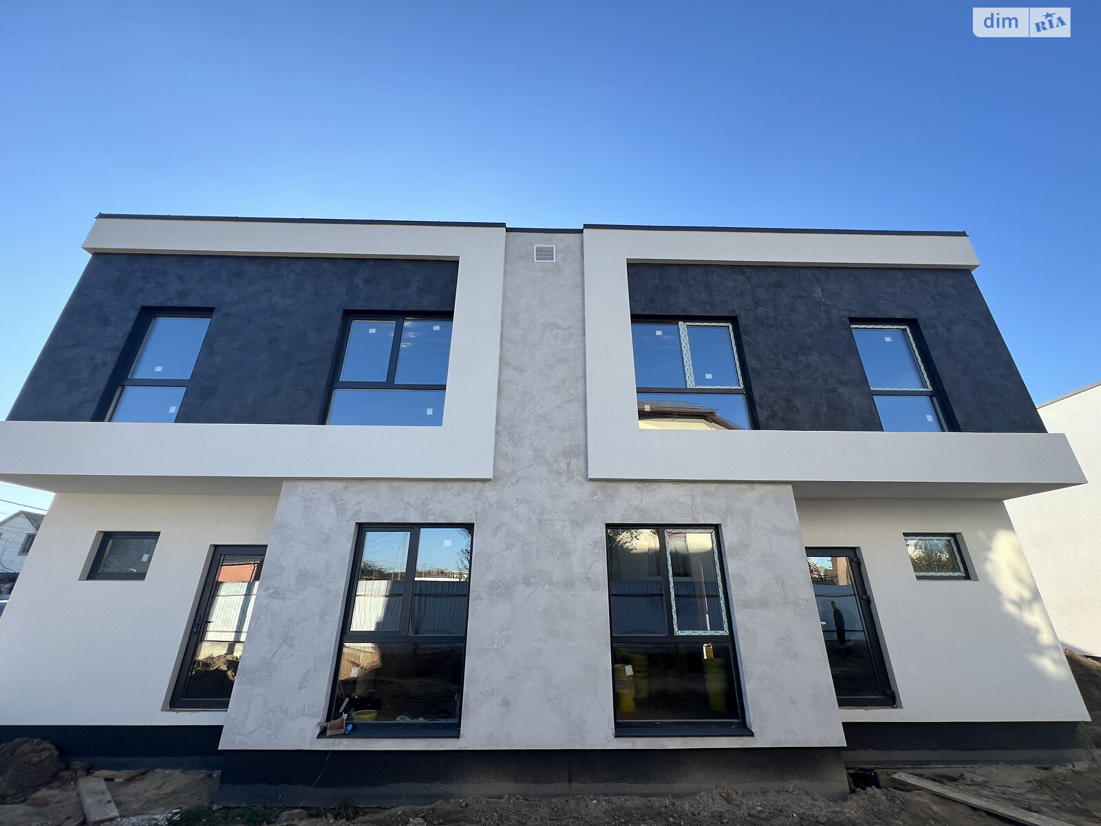 двоповерховий дуплекс, 125 кв. м, цегла. Продаж у Святопетрівське фото 1 двоповерховий дуплекс, 125 кв. м, цегла. Продаж у Святопетрівське фото 1