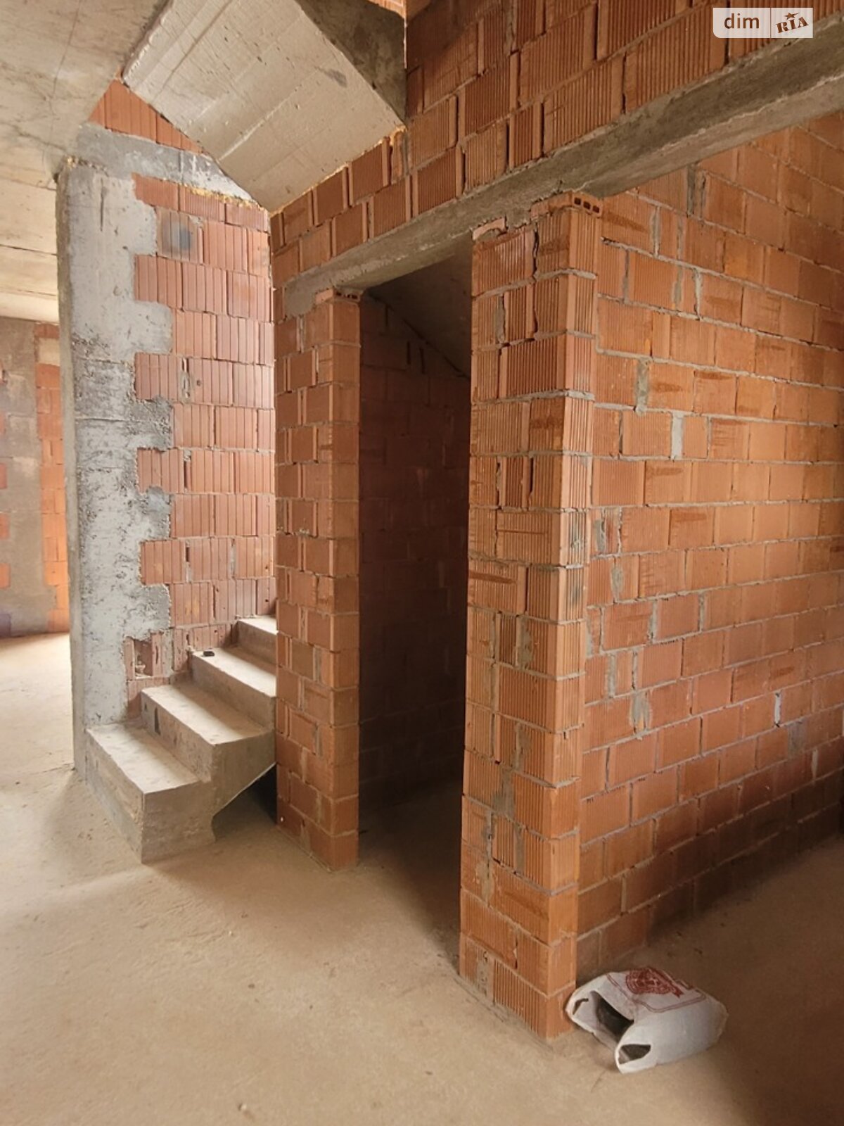двоповерховий дуплекс, 125 кв. м, цегла. Продаж у Святопетрівське фото 1 двоповерховий дуплекс, 125 кв. м, цегла. Продаж у Святопетрівське фото 1