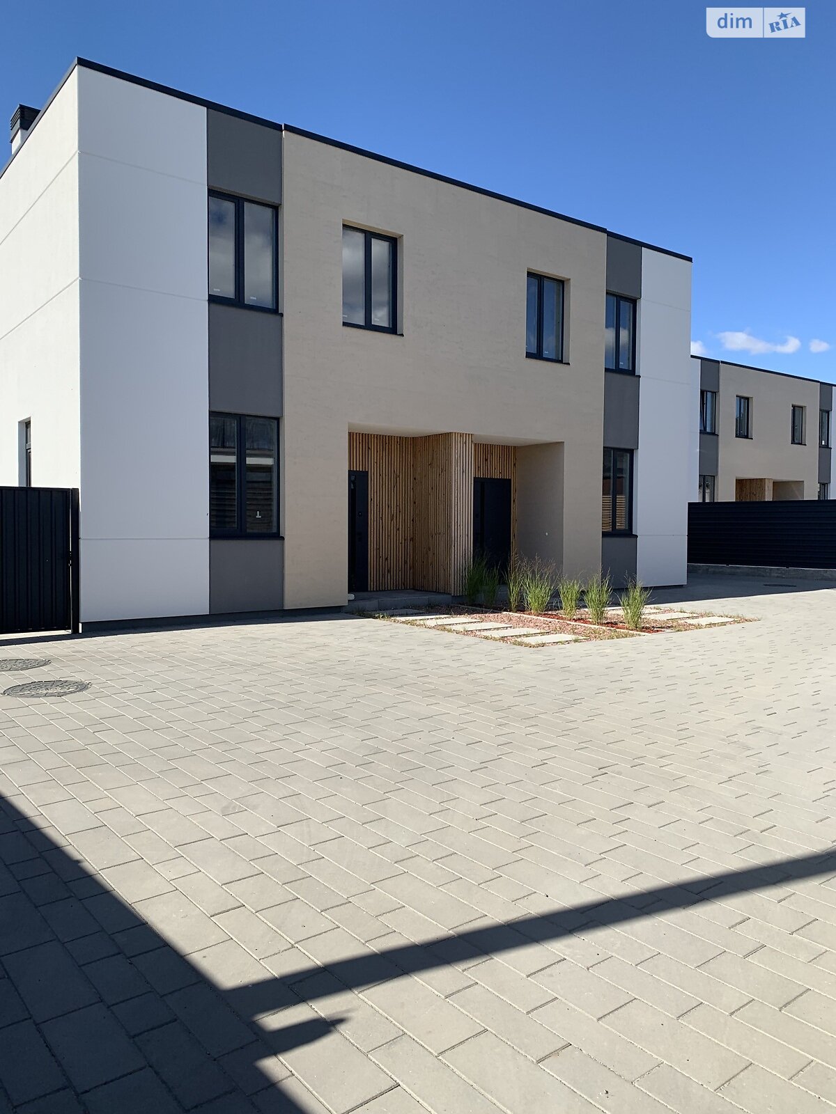 двоповерховий дуплекс, 105 кв. м, піноблок. Продаж у Святопетрівське фото 1