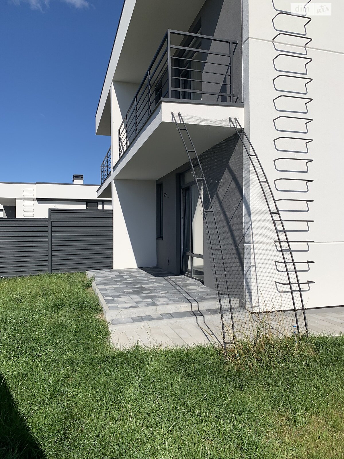 двоповерховий дуплекс, 105 кв. м, піноблок. Продаж у Святопетрівське фото 1