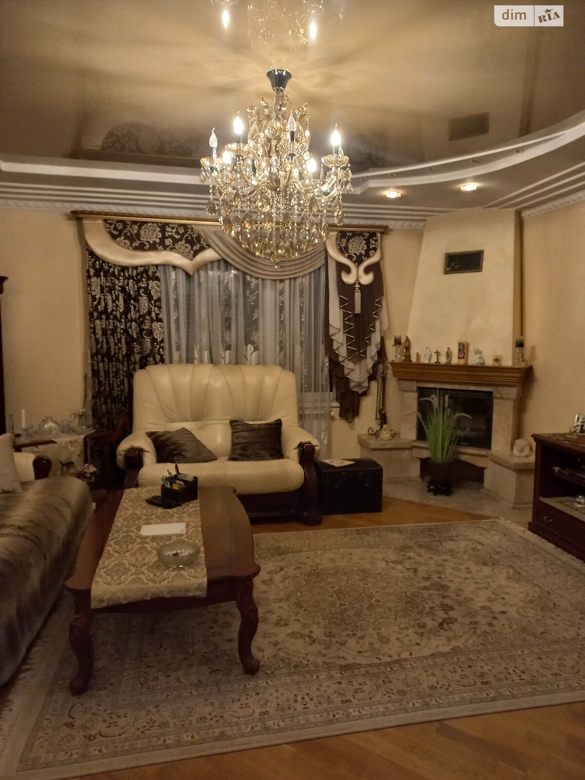 двухэтажный дуплекс, 205 кв. м, кирпич. Продажа в Тернополе район Гаи фото 1 двухэтажный дуплекс, 205 кв. м, кирпич. Продажа в Тернополе район Гаи фото 1