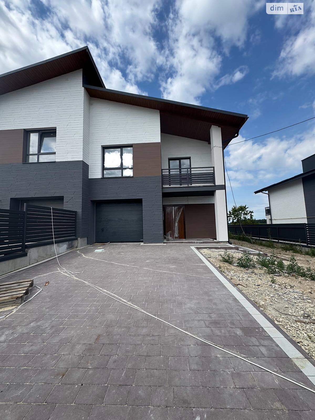 двоповерховий дуплекс, 138.8 кв. м, кирпич. Продаж в Тернополі, район Пронятин фото 1 двоповерховий дуплекс, 138.8 кв. м, кирпич. Продаж в Тернополі, район Пронятин фото 1