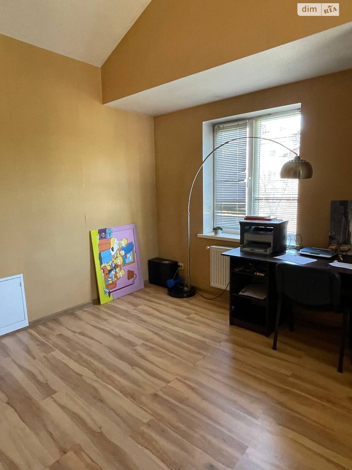 трехэтажный дуплекс, 279.8 кв. м, кирпич. Продажа в Тернополе район Центр фото 1 трехэтажный дуплекс, 279.8 кв. м, кирпич. Продажа в Тернополе район Центр фото 1