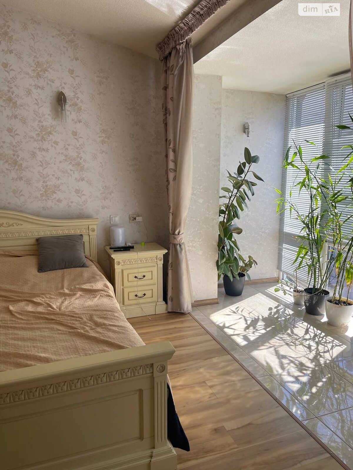 трехэтажный дуплекс, 279.8 кв. м, кирпич. Продажа в Тернополе район Центр фото 1 трехэтажный дуплекс, 279.8 кв. м, кирпич. Продажа в Тернополе район Центр фото 1