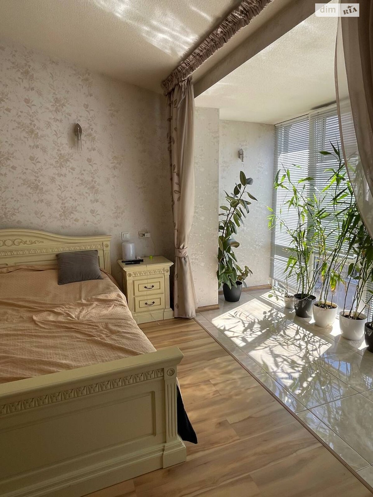 трехэтажный дуплекс, 279.8 кв. м, кирпич. Продажа в Тернополе район Центр фото 1 трехэтажный дуплекс, 279.8 кв. м, кирпич. Продажа в Тернополе район Центр фото 1