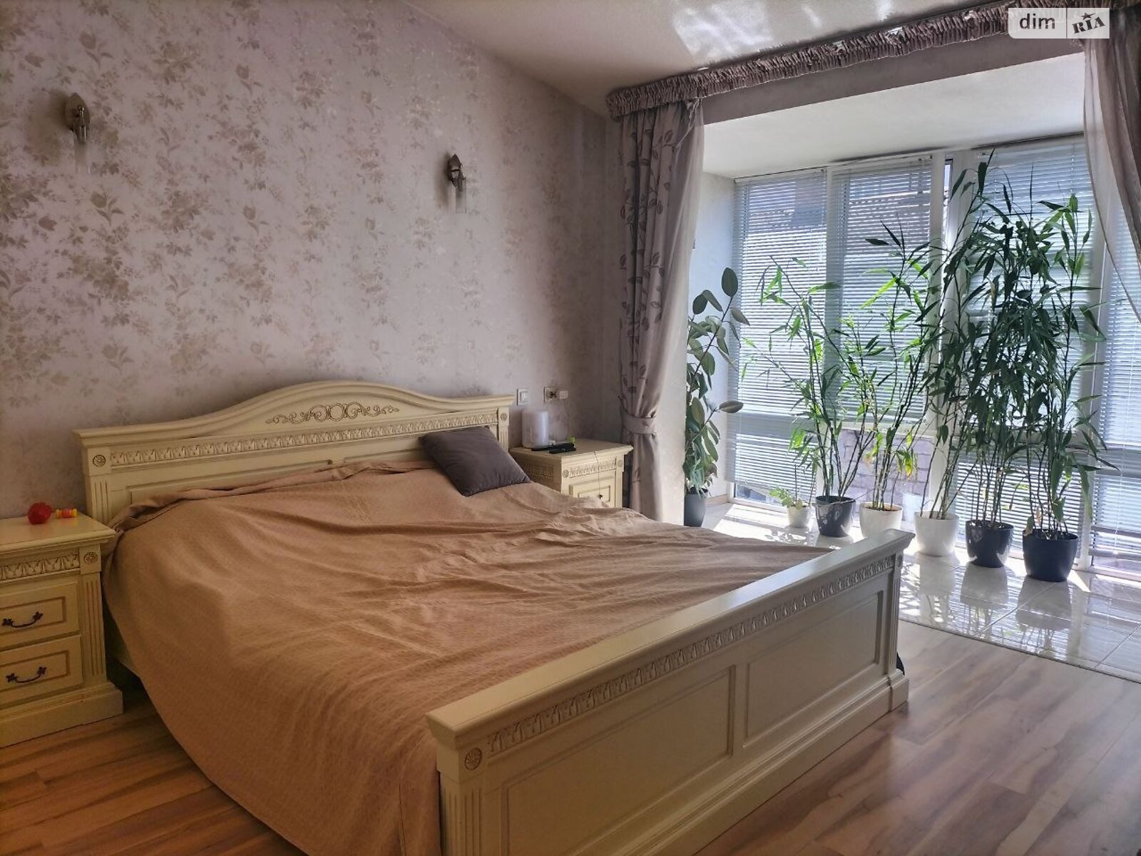 трехэтажный дуплекс, 279.8 кв. м, кирпич. Продажа в Тернополе район Центр фото 1 трехэтажный дуплекс, 279.8 кв. м, кирпич. Продажа в Тернополе район Центр фото 1