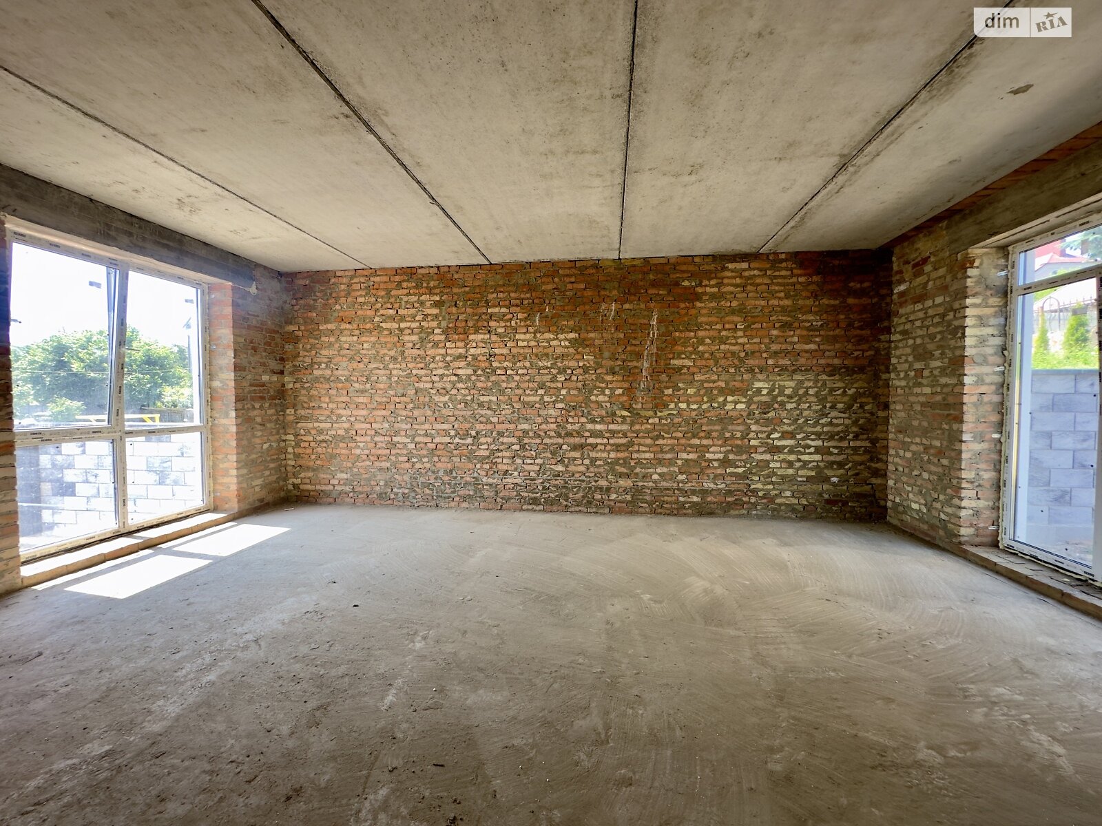 двоповерховий дуплекс, 130 кв. м, цегла. Продаж у Тинном фото 1