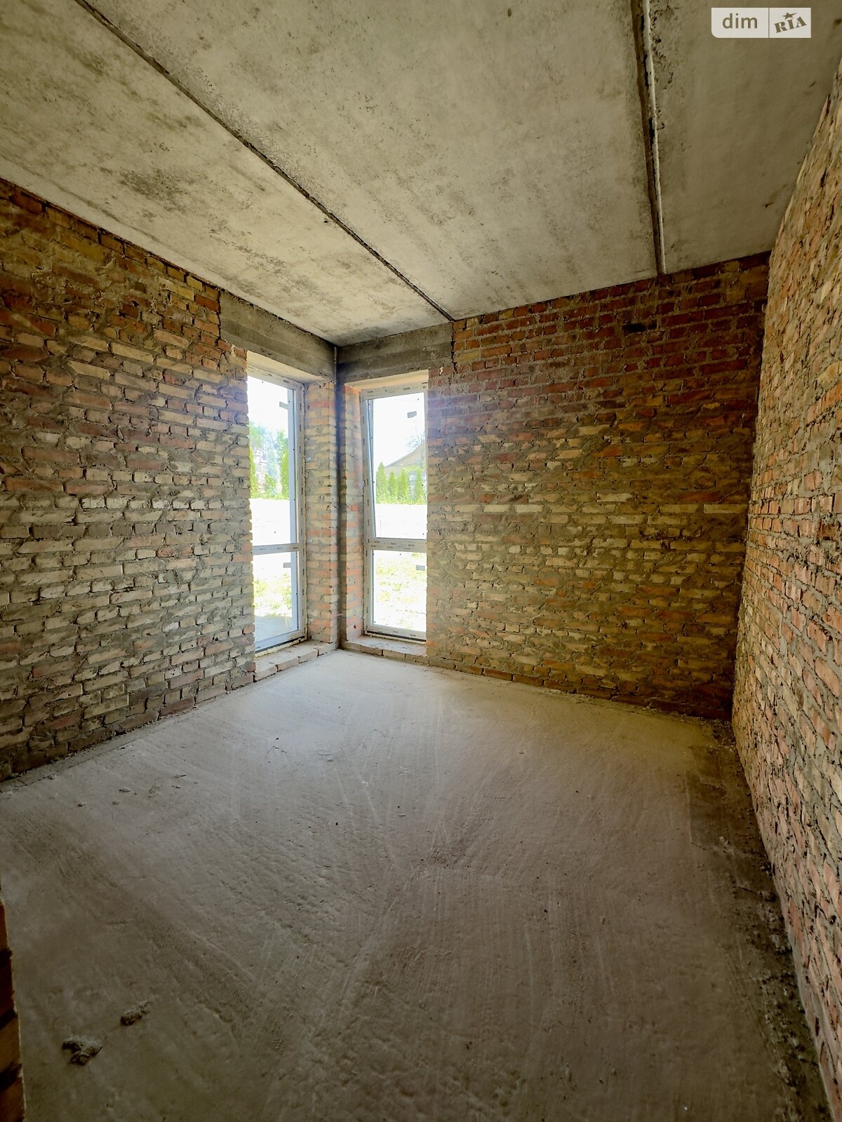 двоповерховий дуплекс, 130 кв. м, цегла. Продаж у Тинном фото 1