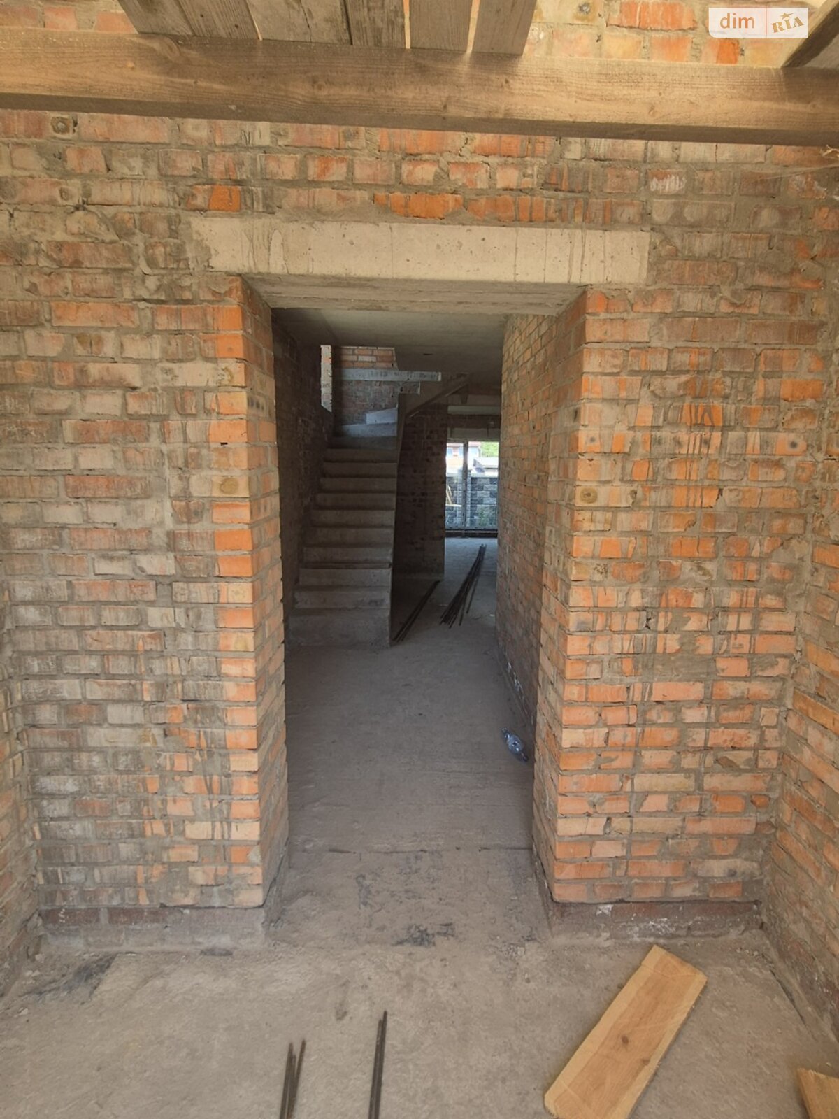 двоповерховий дуплекс, 118 кв. м, цегла. Продаж у Тинном фото 1