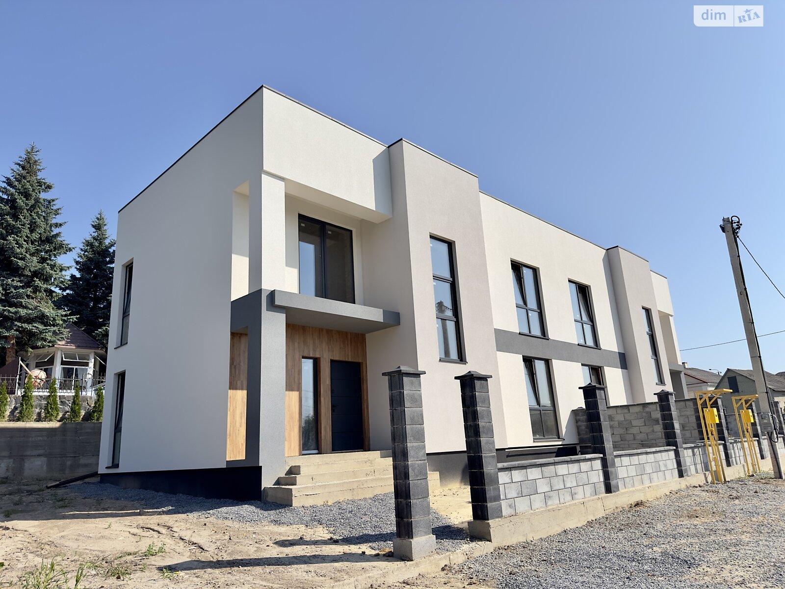 двоповерховий дуплекс, 130 кв. м, цегла. Продаж у Тинном фото 1