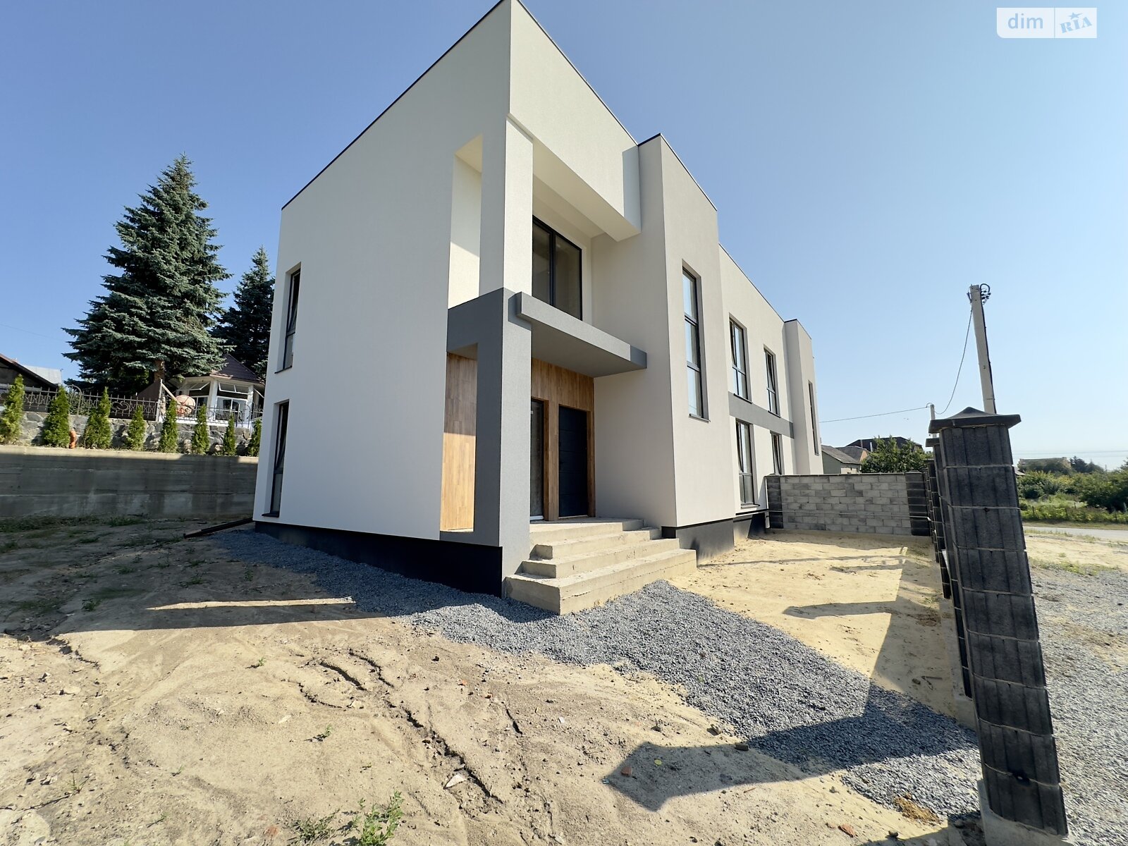 двоповерховий дуплекс, 130 кв. м, цегла. Продаж у Тинном фото 1