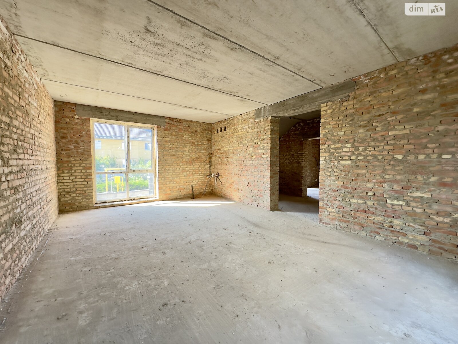 двоповерховий дуплекс, 130 кв. м, цегла. Продаж у Тинном фото 1