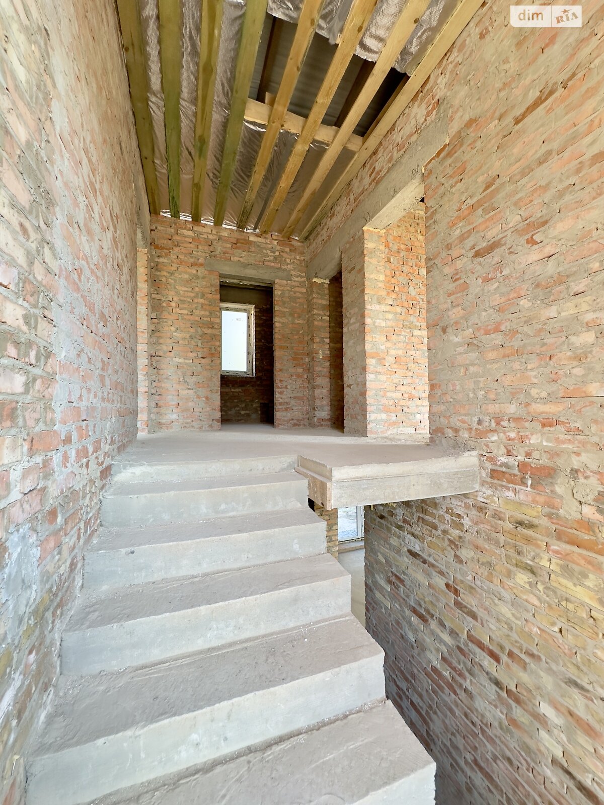 двоповерховий дуплекс, 130 кв. м, цегла. Продаж у Тинном фото 1