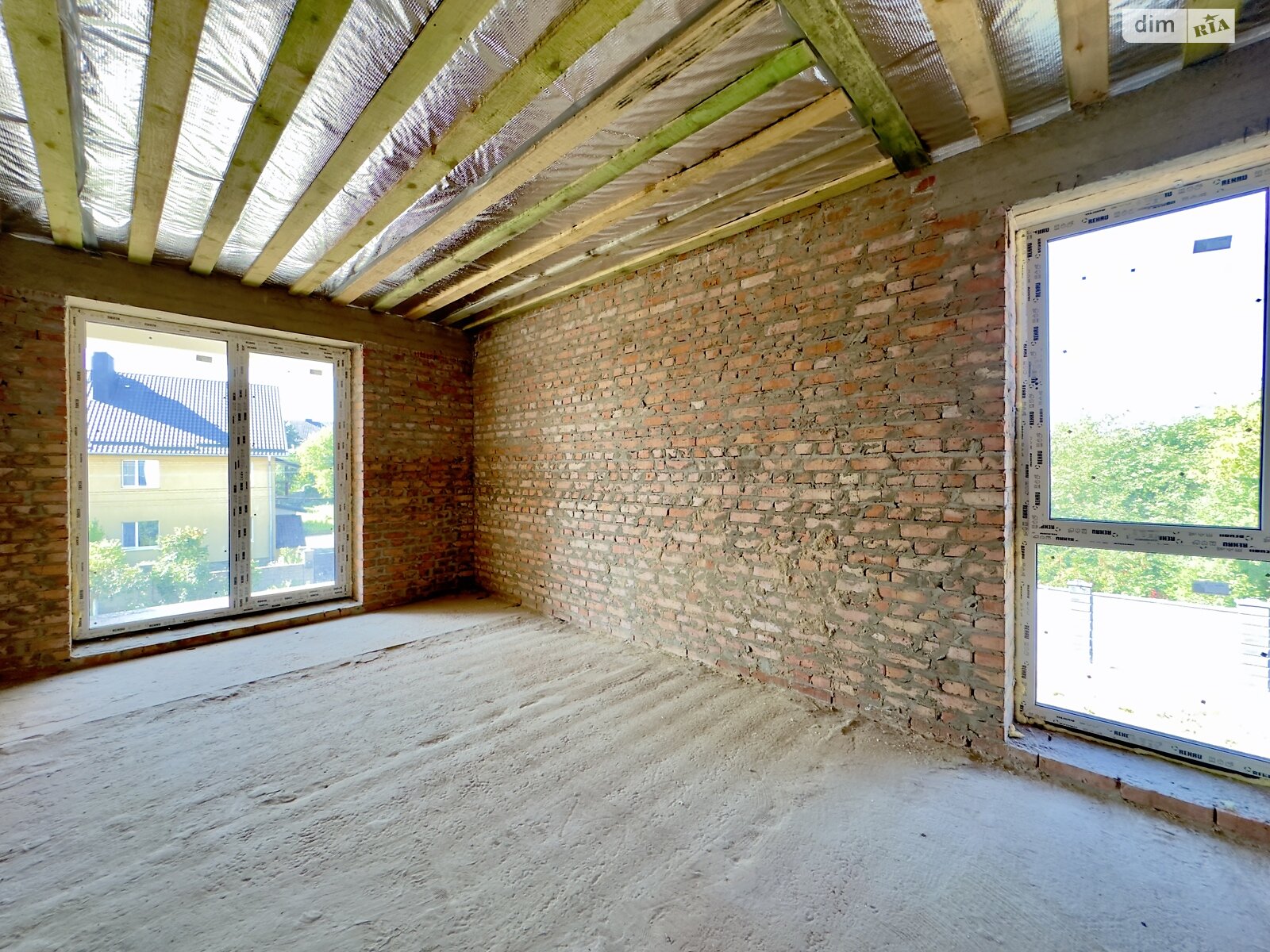 двоповерховий дуплекс, 130 кв. м, цегла. Продаж у Тинном фото 1