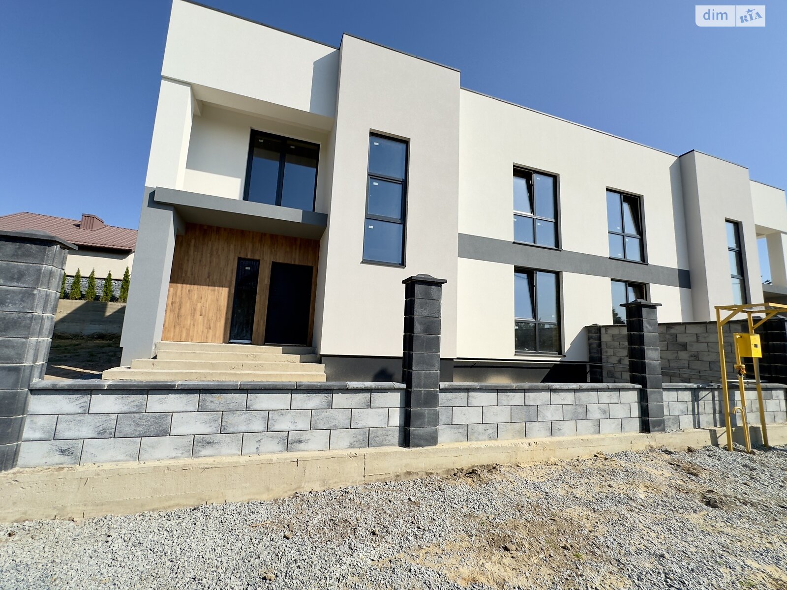 двоповерховий дуплекс, 130 кв. м, цегла. Продаж у Тинном фото 1