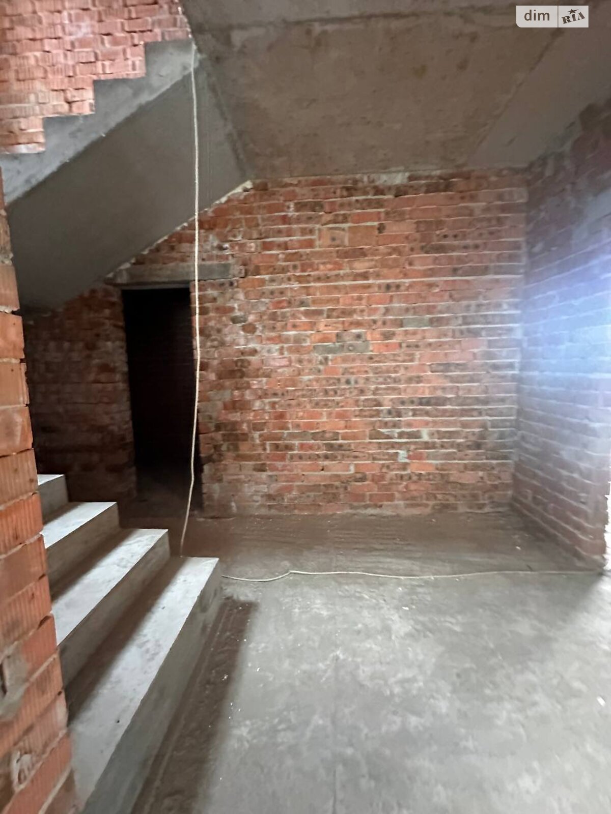 двоповерховий дуплекс, 142.57 кв. м, кирпич. Продаж у Угорниках фото 1 двоповерховий дуплекс, 142.57 кв. м, кирпич. Продаж у Угорниках фото 1