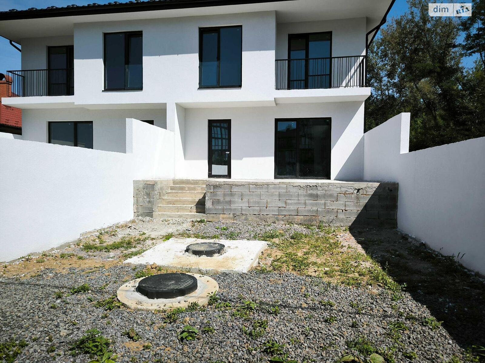 двухэтажный дуплекс, 93.5 кв. м, кирпич. Продажа в Ужгороде район Червеница фото 1 двухэтажный дуплекс, 93.5 кв. м, кирпич. Продажа в Ужгороде район Червеница фото 1