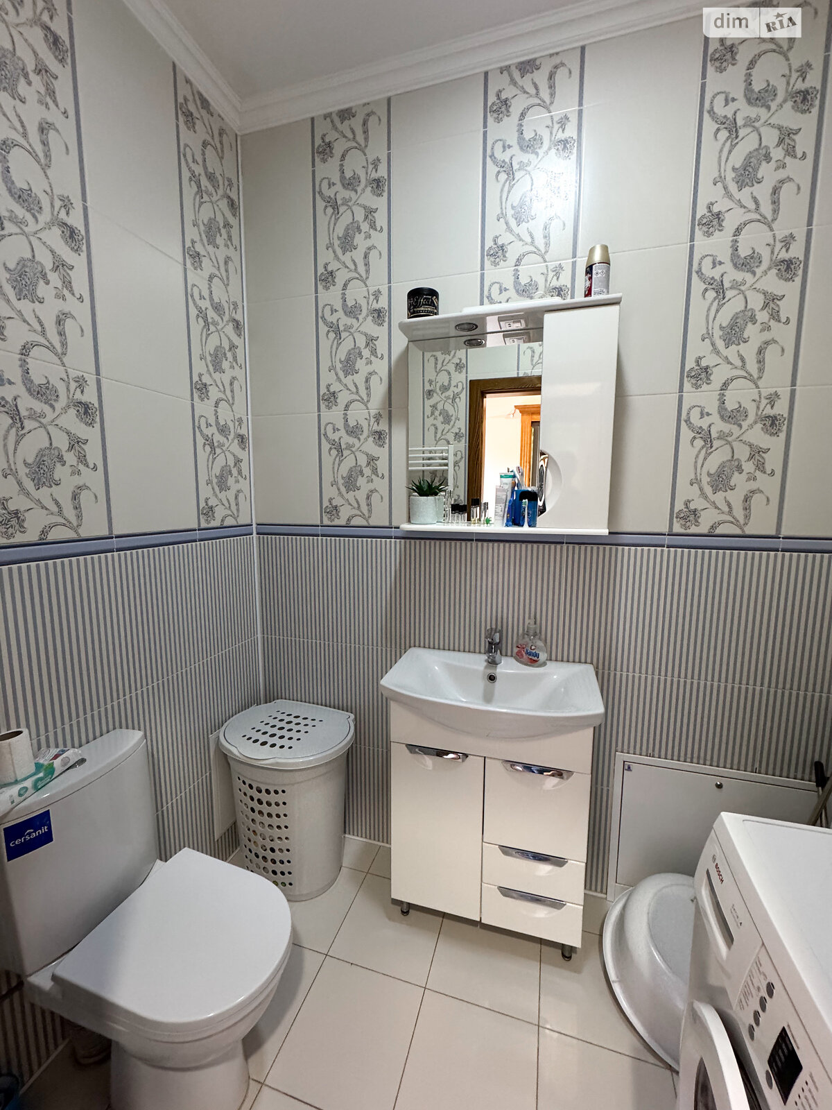 двоповерховий дуплекс, 120 кв. м, цегла. Продаж у Ужгороді фото 1 двоповерховий дуплекс, 120 кв. м, цегла. Продаж у Ужгороді фото 1