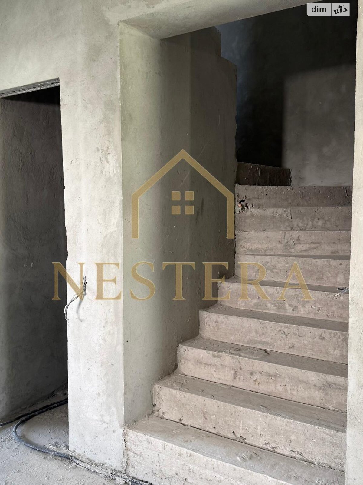 двоповерховий дуплекс, 117 кв. м, цегла. Продаж в Ужгороді, район Дравці фото 1 двоповерховий дуплекс, 117 кв. м, цегла. Продаж в Ужгороді, район Дравці фото 1