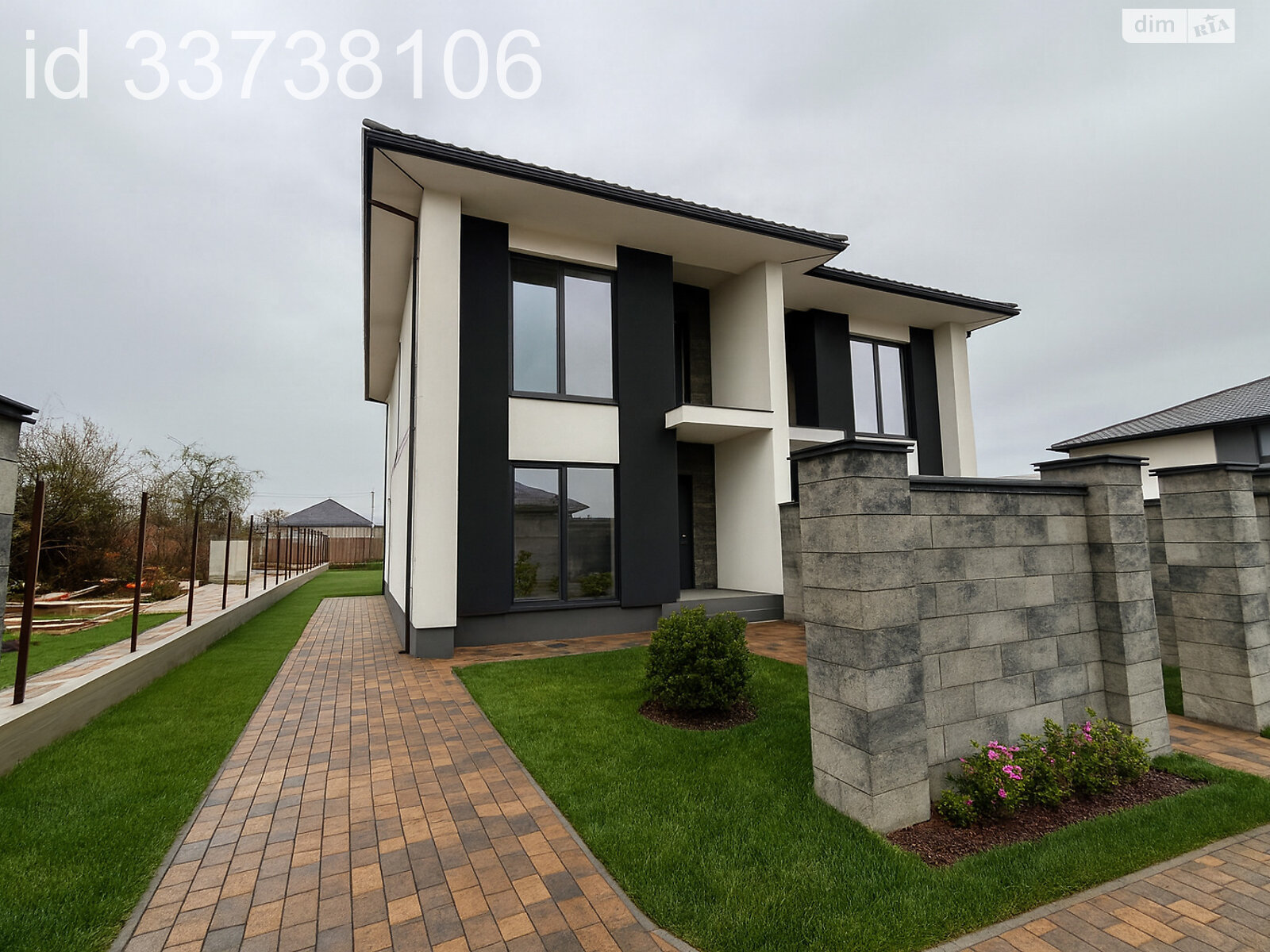 двоповерховий дуплекс, 126.2 кв. м, цегла. Продаж в Ужгороді, район Промисловий фото 1