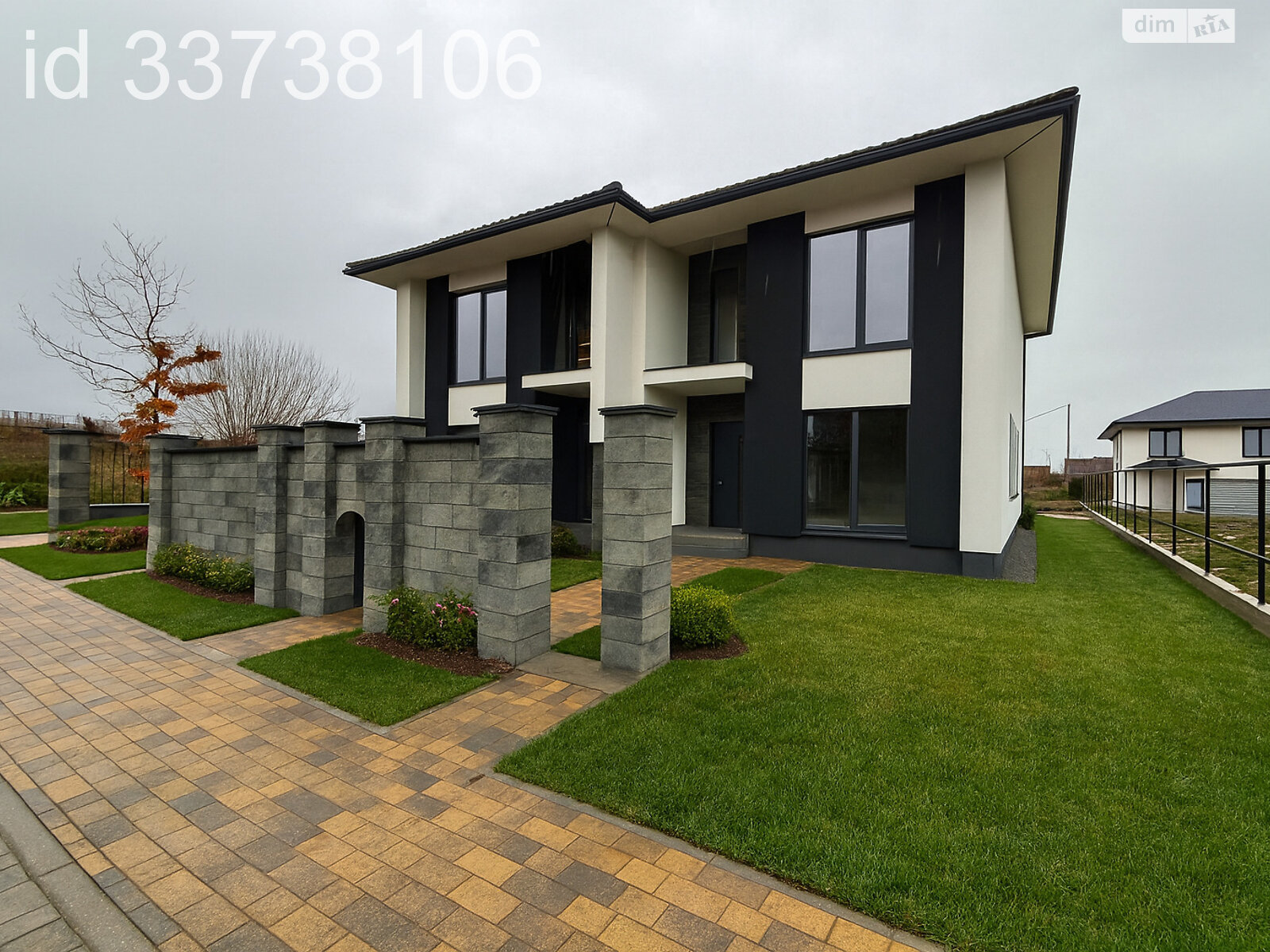 двоповерховий дуплекс, 126.2 кв. м, цегла. Продаж в Ужгороді, район Промисловий фото 1