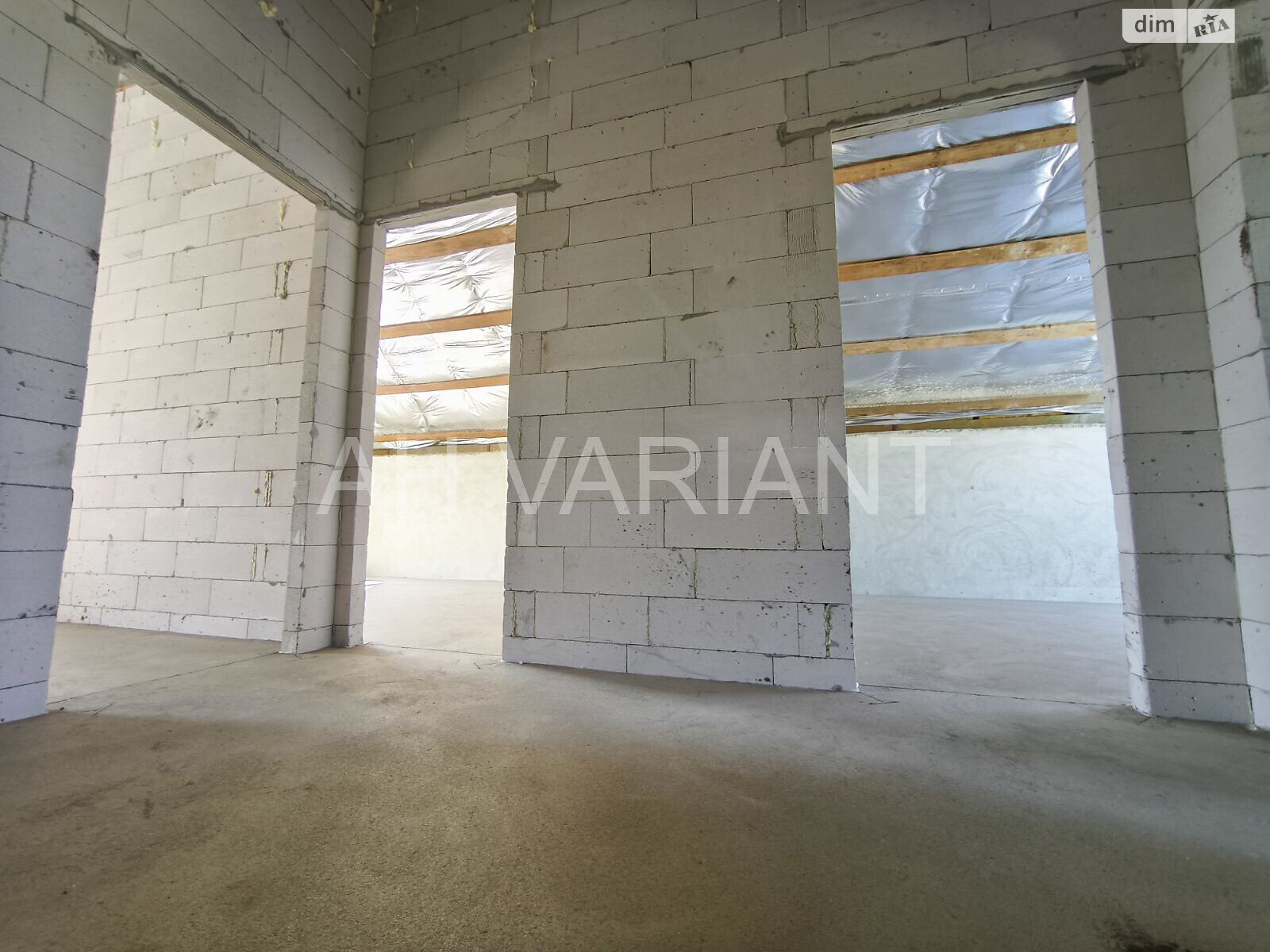 двухэтажный дуплекс, 120 кв. м, кирпич. Продажа в Ужгороде фото 1 двухэтажный дуплекс, 120 кв. м, кирпич. Продажа в Ужгороде фото 1