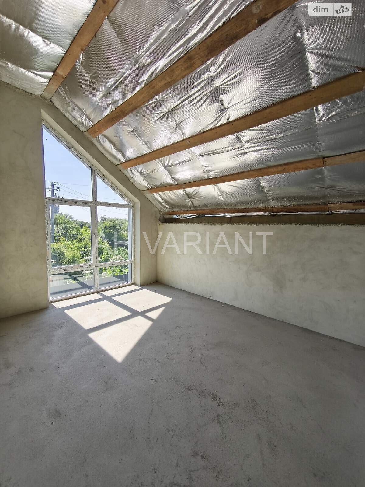 двухэтажный дуплекс, 120 кв. м, кирпич. Продажа в Ужгороде фото 1 двухэтажный дуплекс, 120 кв. м, кирпич. Продажа в Ужгороде фото 1