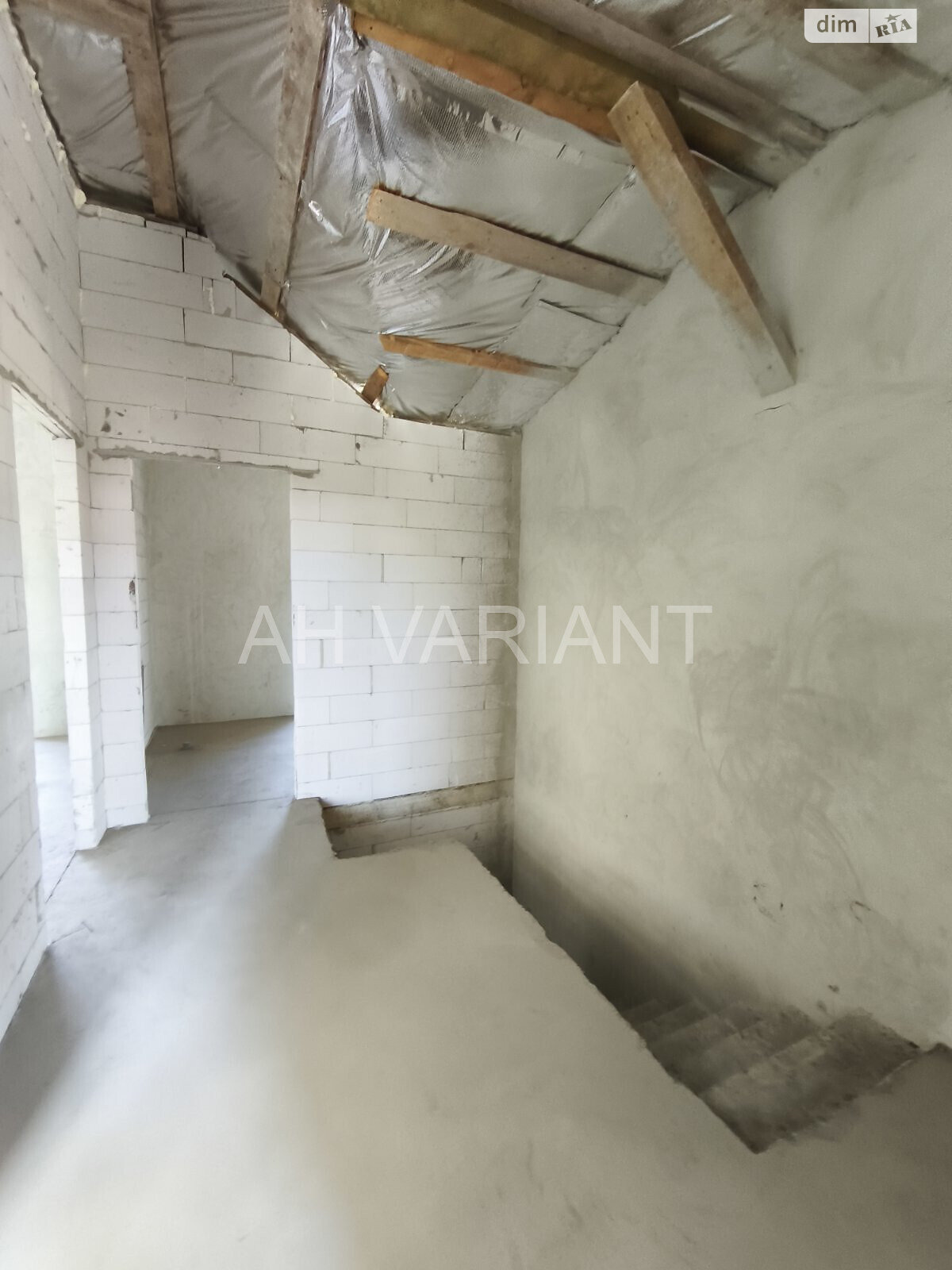 двухэтажный дуплекс, 120 кв. м, кирпич. Продажа в Ужгороде фото 1 двухэтажный дуплекс, 120 кв. м, кирпич. Продажа в Ужгороде фото 1