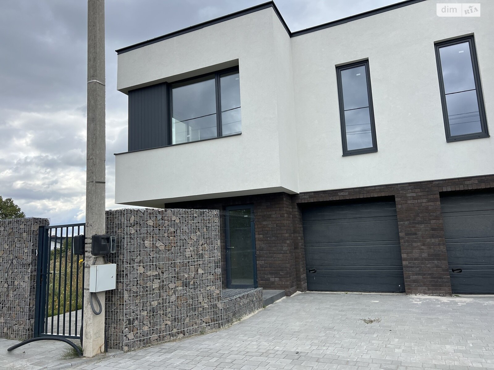 двоповерховий дуплекс, 127.7 кв. м, цегла. Продаж в Ужгороді, район Садовий фото 1