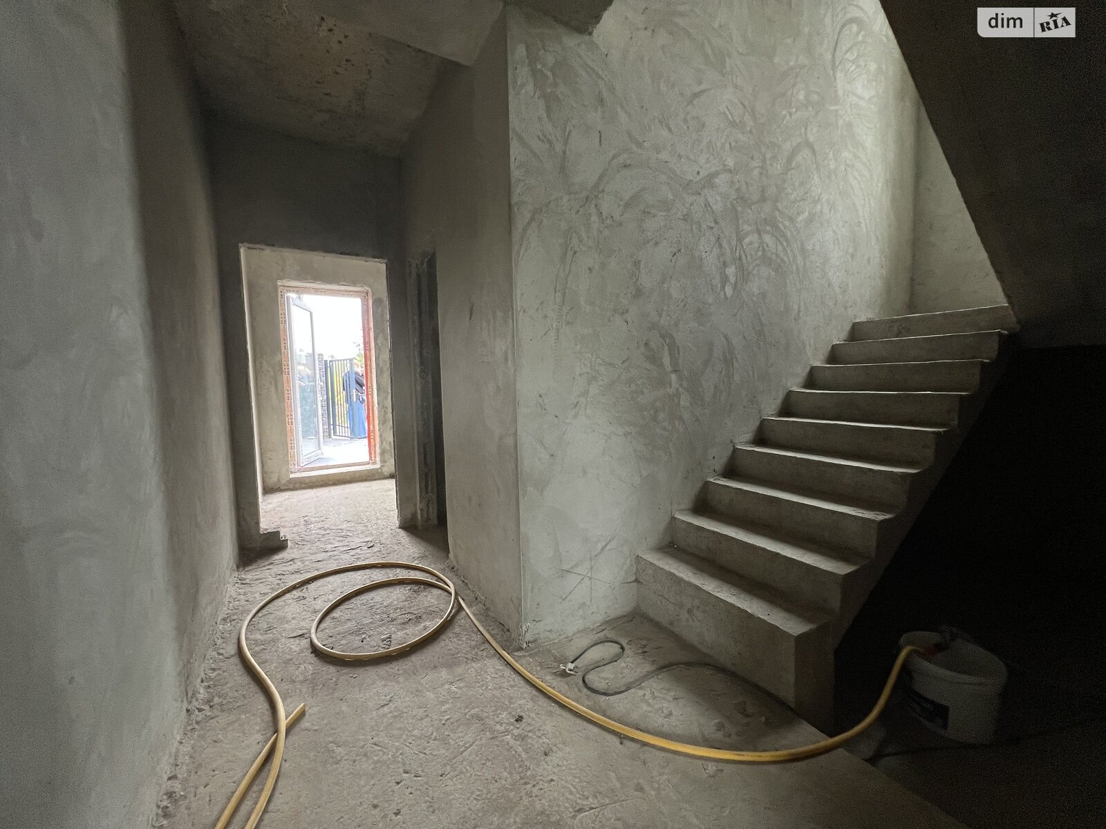 двоповерховий дуплекс, 127.7 кв. м, цегла. Продаж в Ужгороді, район Садовий фото 1