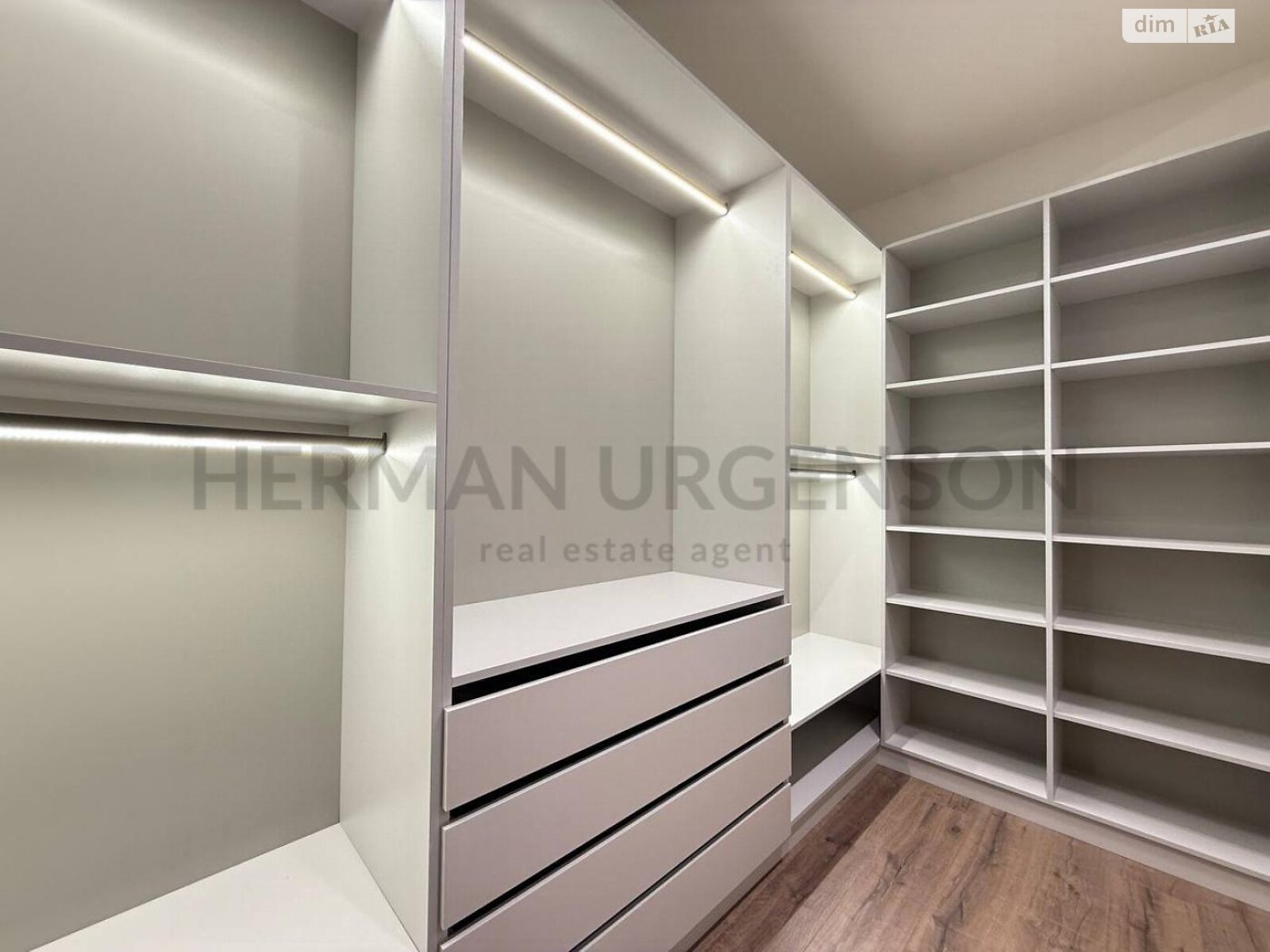 двоповерховий дуплекс, 138 кв. м, цегла. Продаж в Ужгороді, район Садовий фото 1