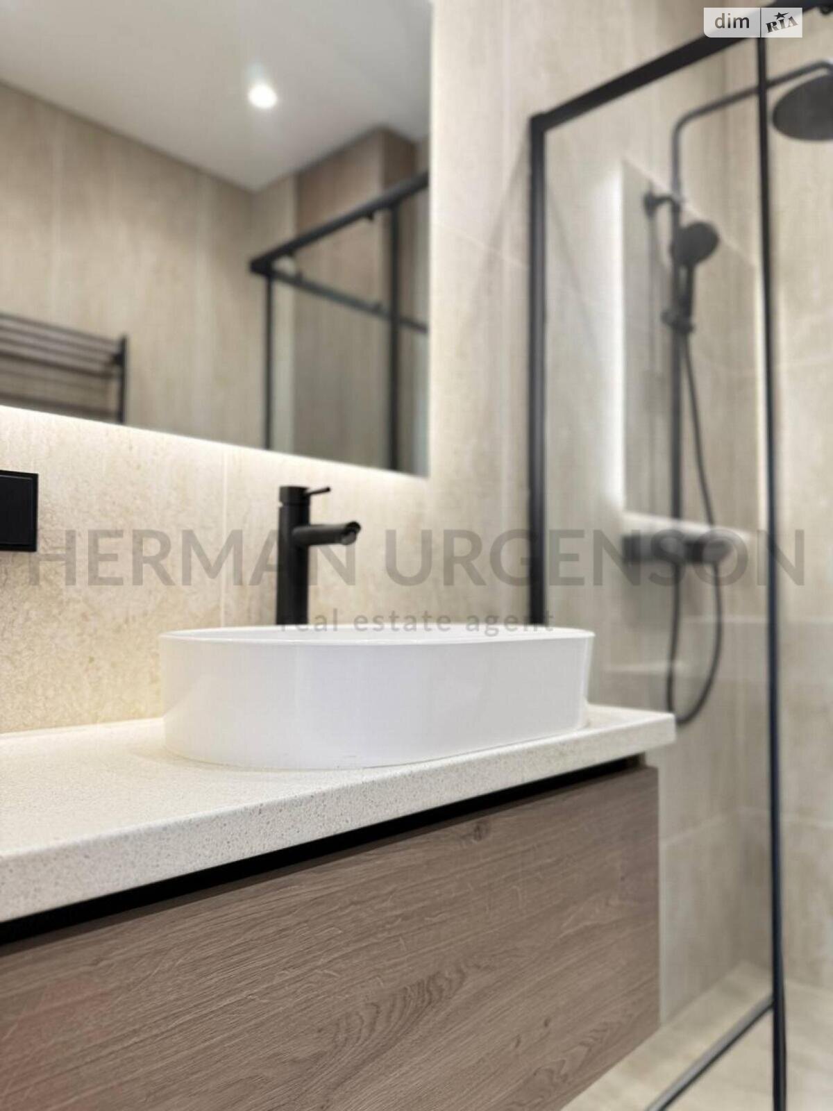 двоповерховий дуплекс, 138 кв. м, цегла. Продаж в Ужгороді, район Садовий фото 1