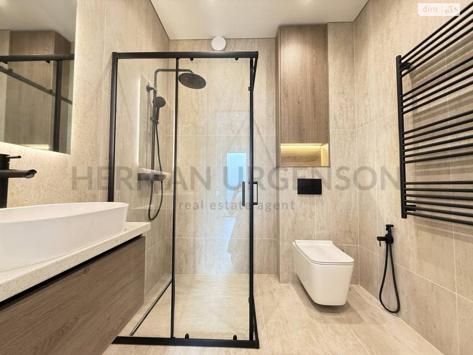 двоповерховий дуплекс, 138 кв. м, цегла. Продаж в Ужгороді, район Садовий фото 1