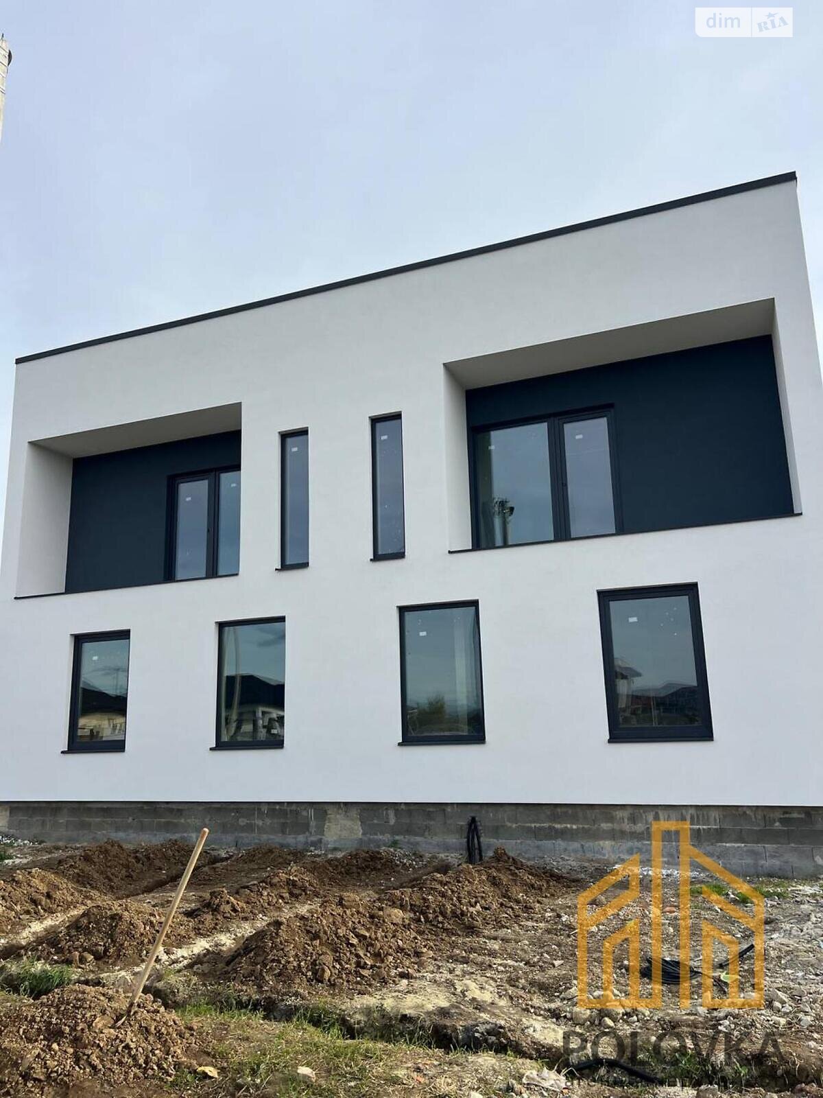 двухэтажный дуплекс, 105 кв. м, кирпич. Продажа в Ужгороде район Садовый фото 1 двухэтажный дуплекс, 105 кв. м, кирпич. Продажа в Ужгороде район Садовый фото 1