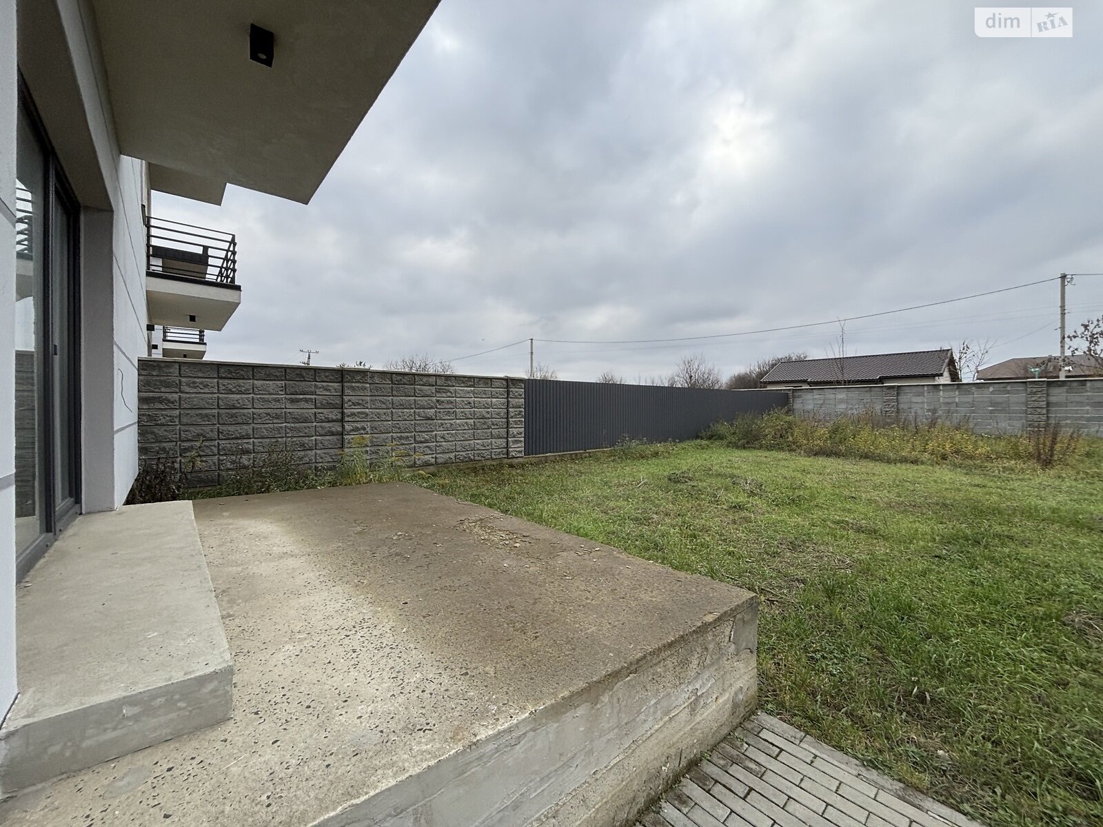 двоповерховий дуплекс, 115 кв. м, цегла. Продаж в Ужгороді, район Табла-1 фото 1