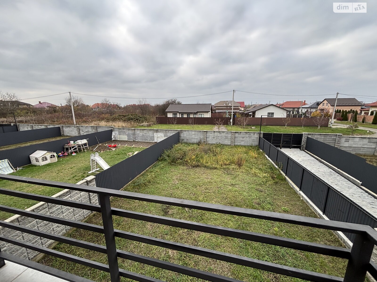 двоповерховий дуплекс, 115 кв. м, цегла. Продаж в Ужгороді, район Табла-1 фото 1