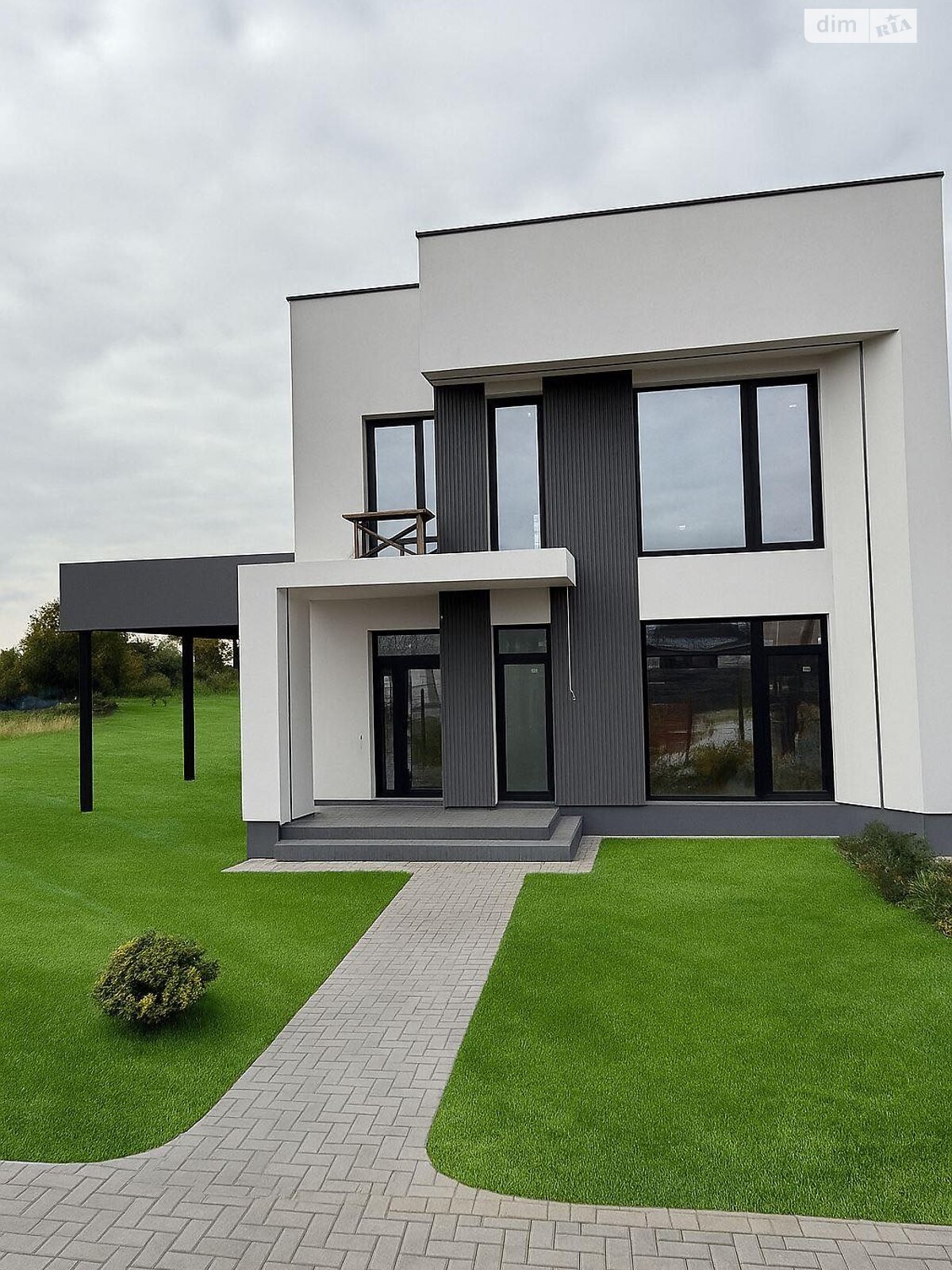 двоповерховий дуплекс, 200 кв. м, цегла. Продаж в Ужгороді, район Східний фото 1 двоповерховий дуплекс, 200 кв. м, цегла. Продаж в Ужгороді, район Східний фото 1