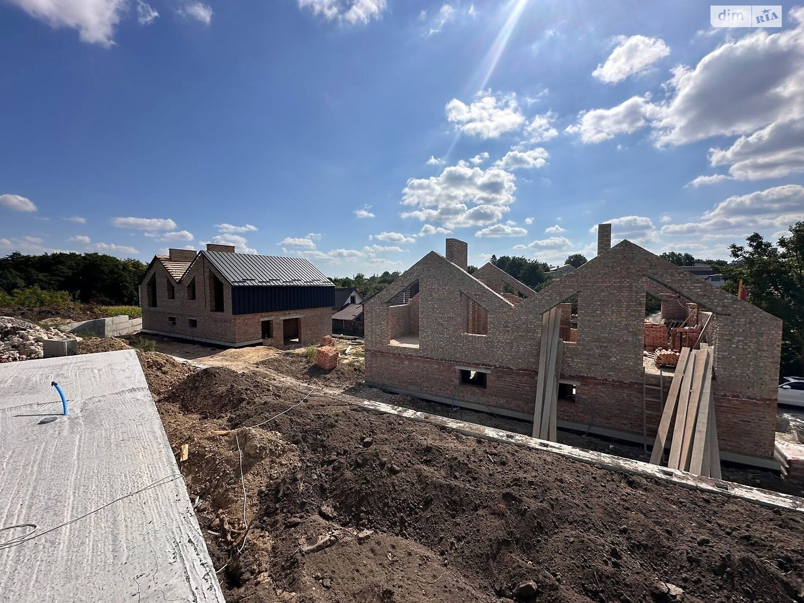 двухэтажный дуплекс, 113 кв. м, кирпич. Продажа в Великих Гаях фото 1 двухэтажный дуплекс, 113 кв. м, кирпич. Продажа в Великих Гаях фото 1