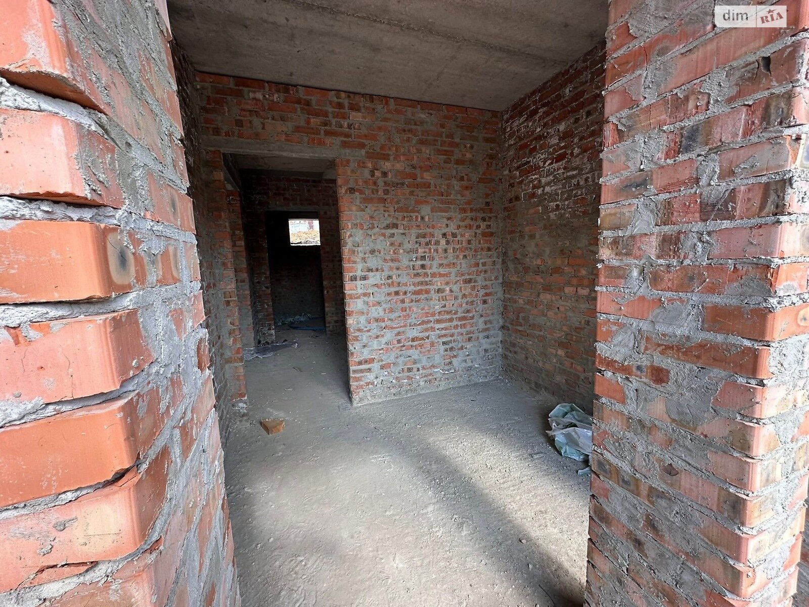 двухэтажный дуплекс, 113 кв. м, кирпич. Продажа в Великих Гаях фото 1 двухэтажный дуплекс, 113 кв. м, кирпич. Продажа в Великих Гаях фото 1