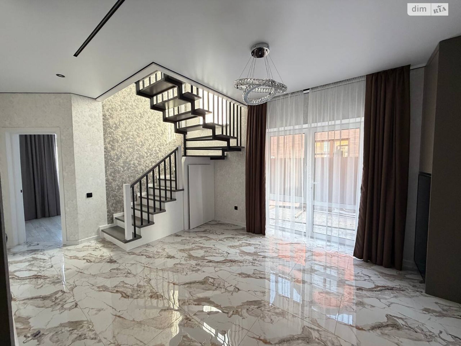 двухэтажный дуплекс, 89.9 кв. м, кирпич. Продажа в Агрономичном фото 1