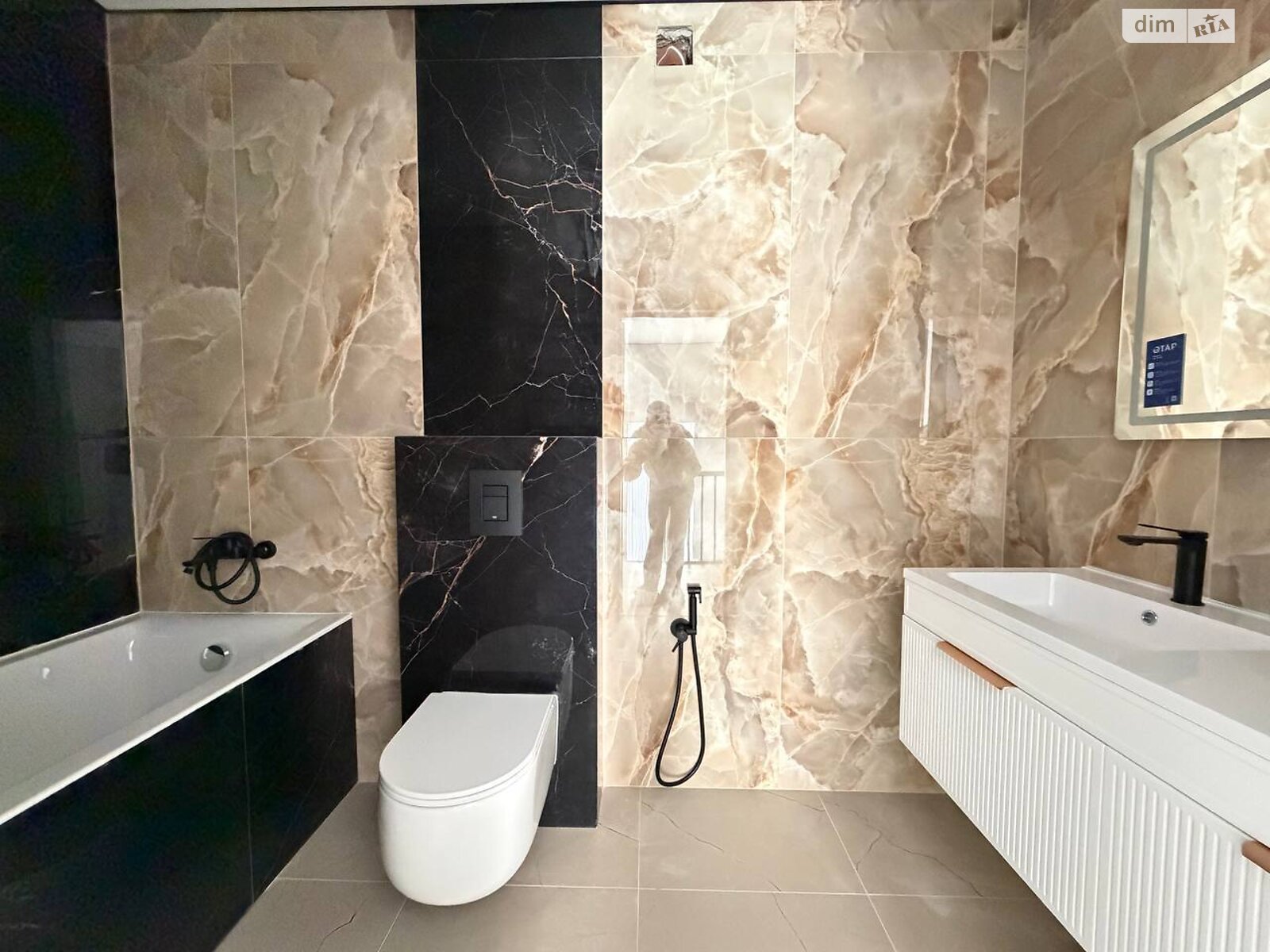 двухэтажный дуплекс, 89.9 кв. м, кирпич. Продажа в Агрономичном фото 1