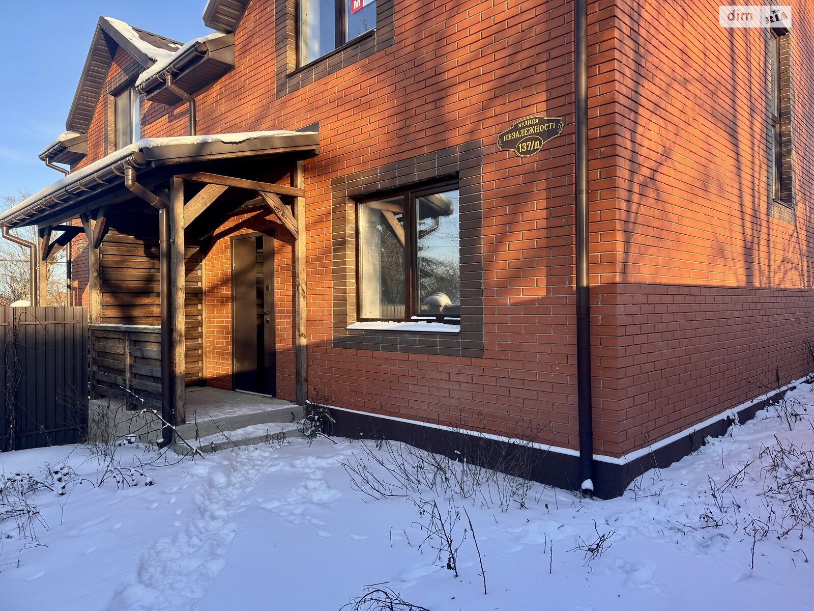 двухэтажный дуплекс, 90 кв. м, кирпич. Продажа в Винницких Хуторах фото 1