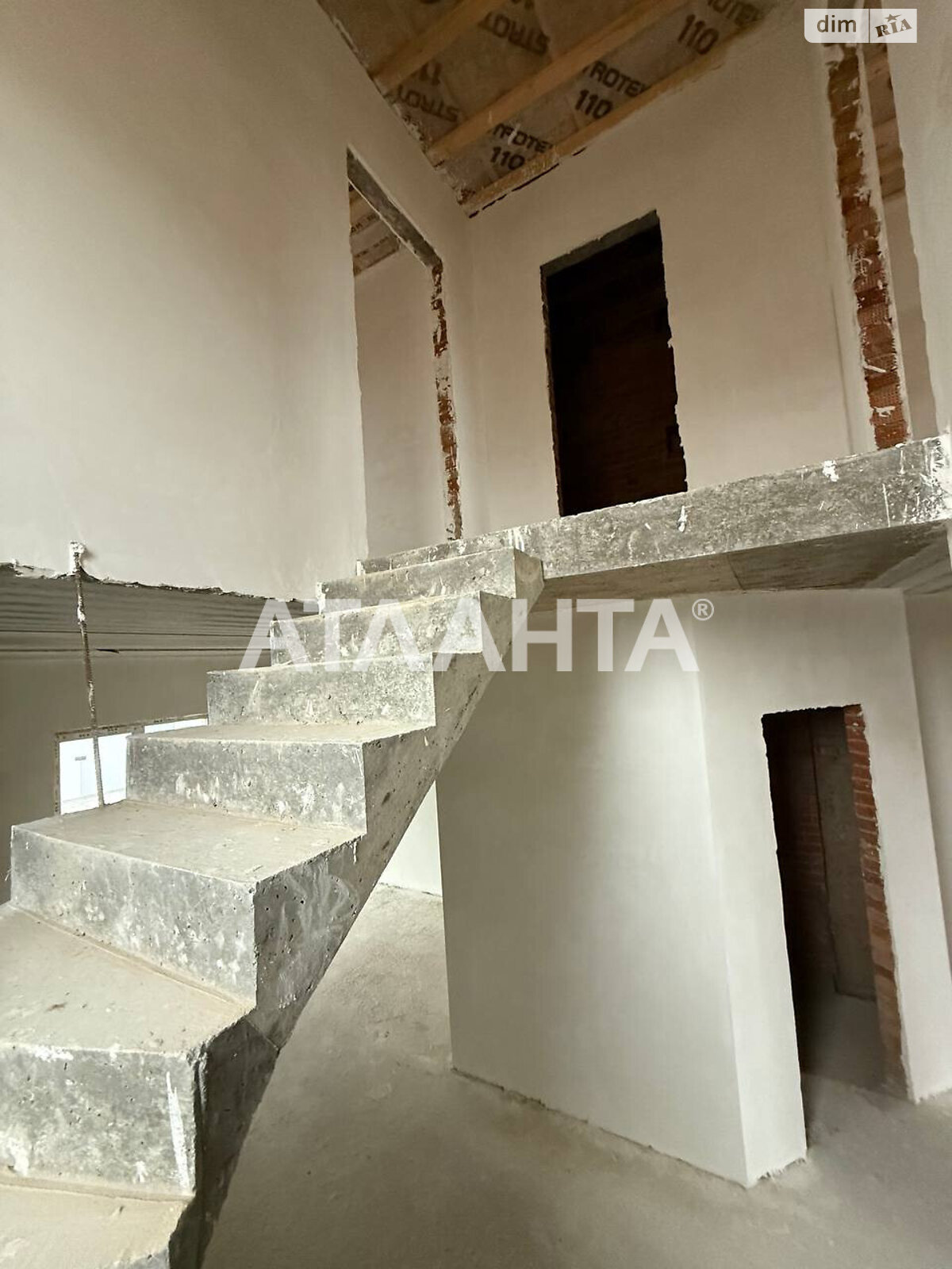двухэтажный дуплекс, 106 кв. м, кирпич. Продажа в Виннице район Гниванское шоссе фото 1 двухэтажный дуплекс, 106 кв. м, кирпич. Продажа в Виннице район Гниванское шоссе фото 1